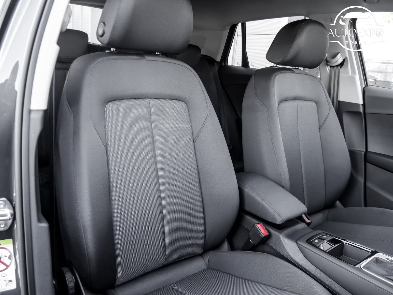 Audi Q2, 35 advanced - fotka 6