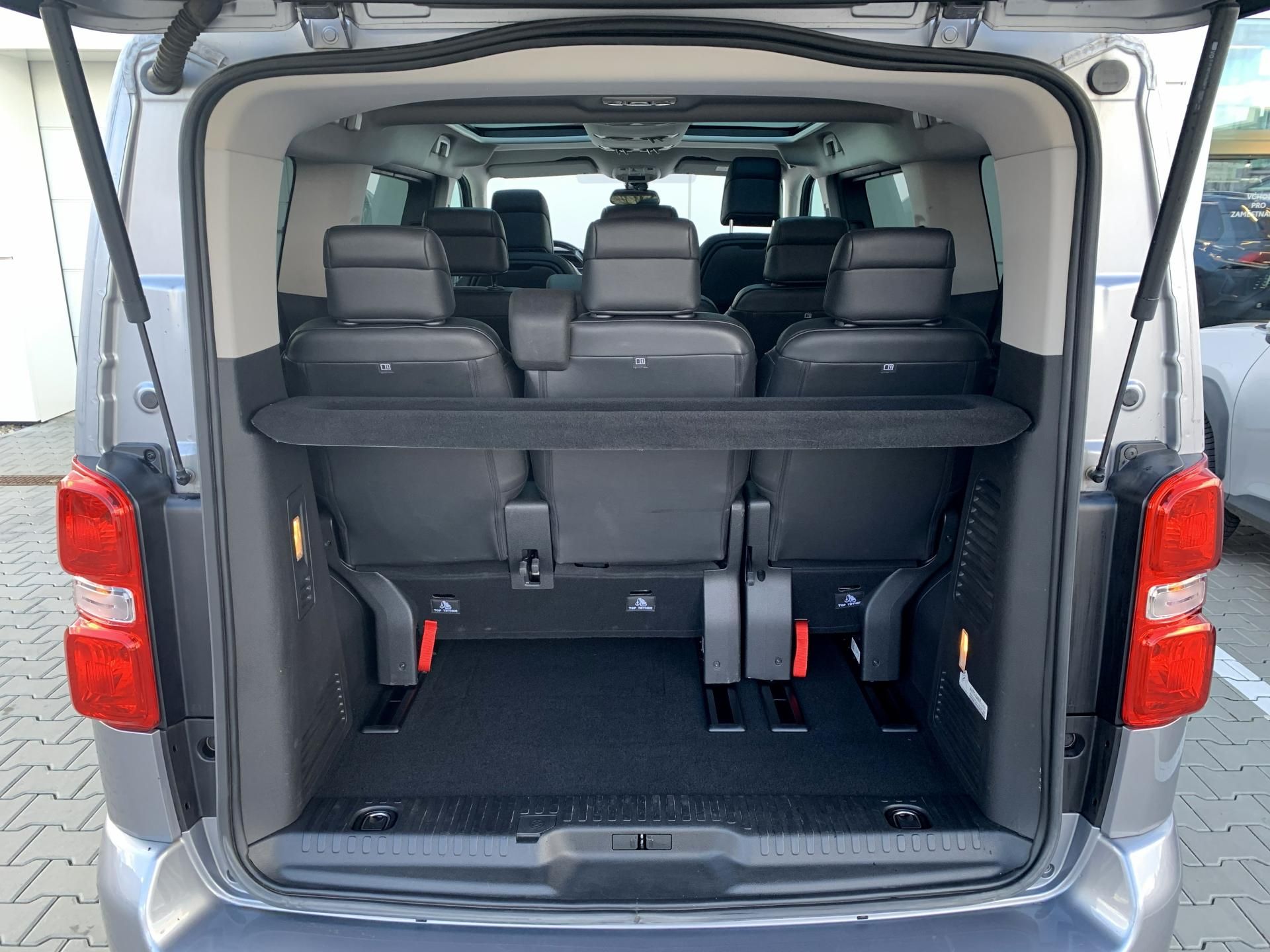 Citroën SpaceTourer, SHINE 2.0 BlueHDi 130kW AT8 - fotka 5