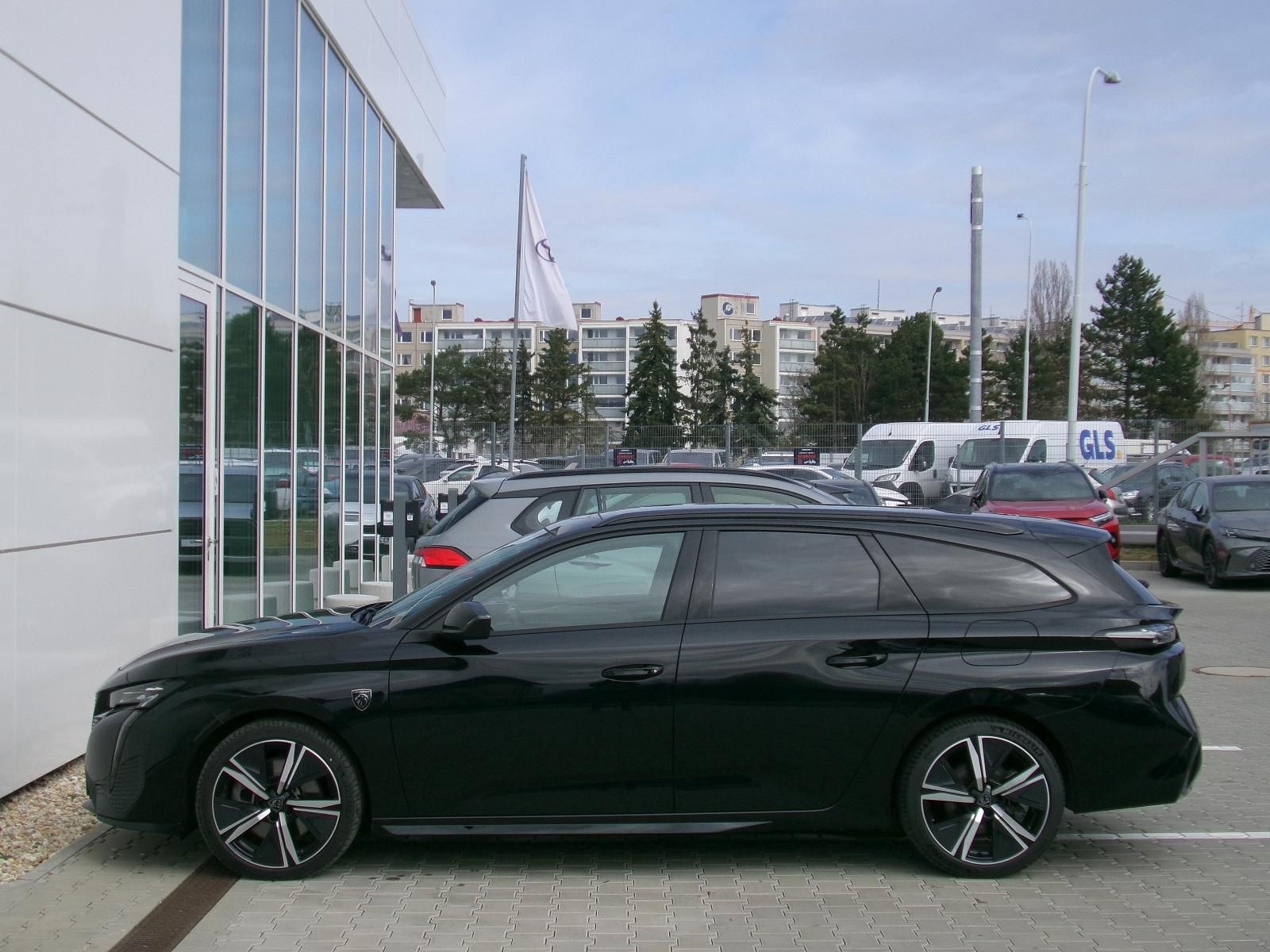Peugeot 308, SW GT 1.6 PHEV 133kW AT8 - fotka 4