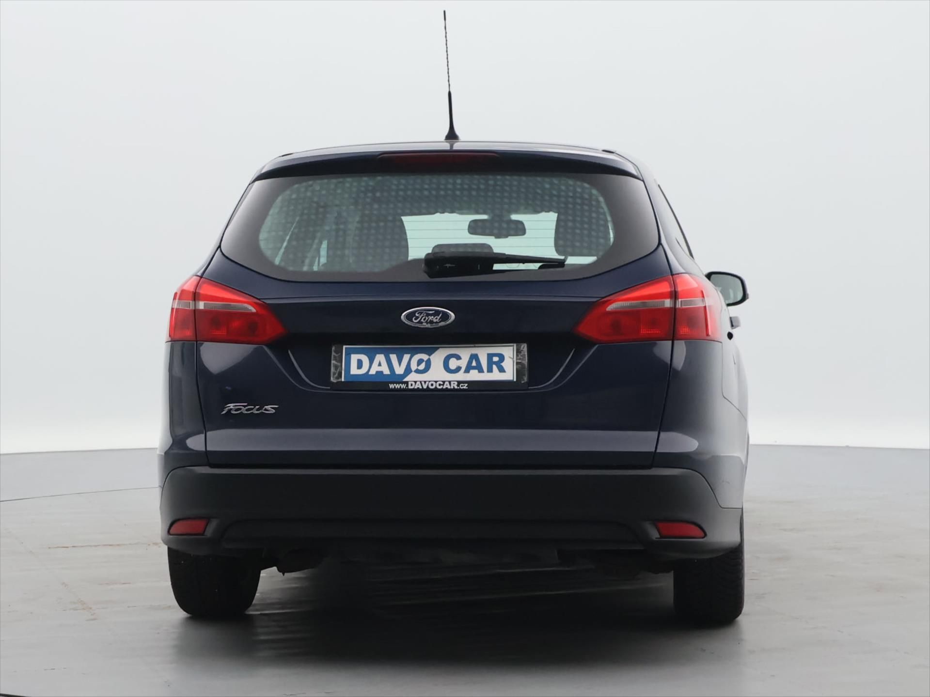 Ford Focus, 1,5 TDCI 70 kW Aut.klima CZ - fotka 6