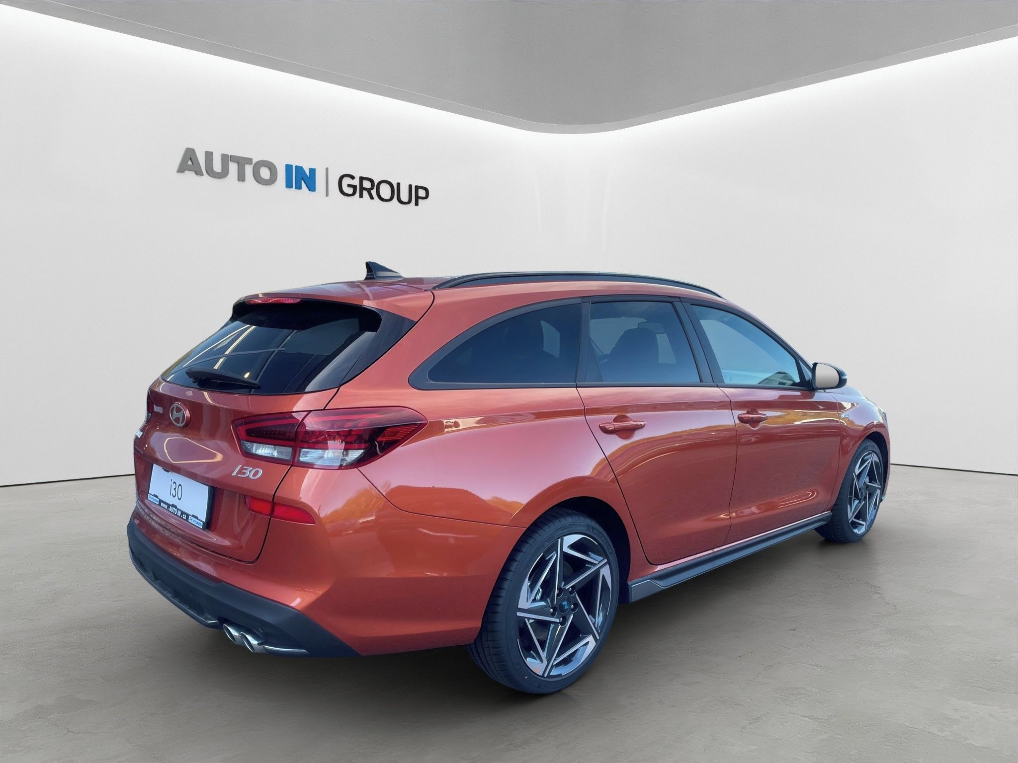 Hyundai i30, Nová i30 GO Czech! N-line 1,5 - fotka 3