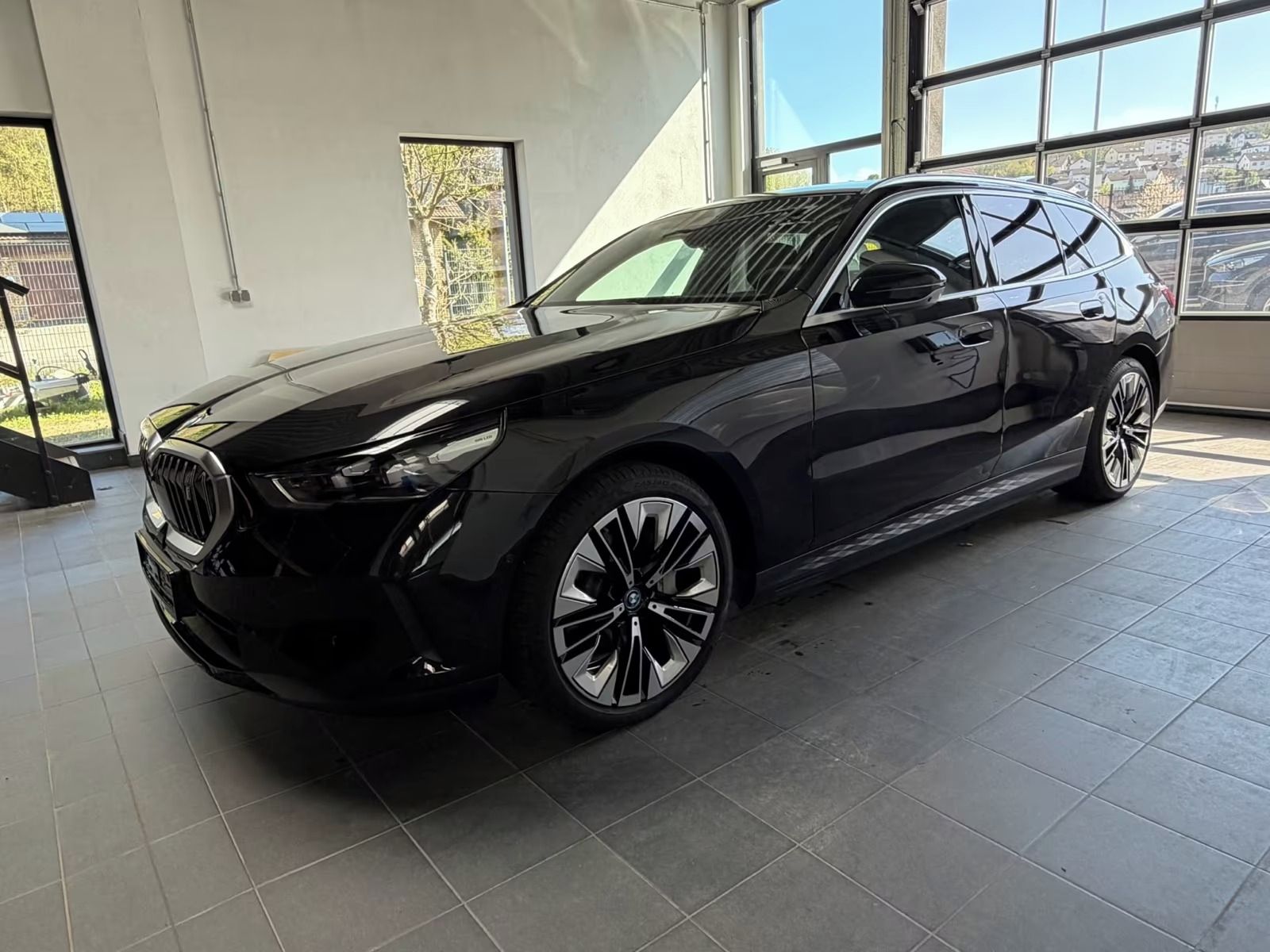 BMW i5, Touring 40eDrive Bowers*HUD