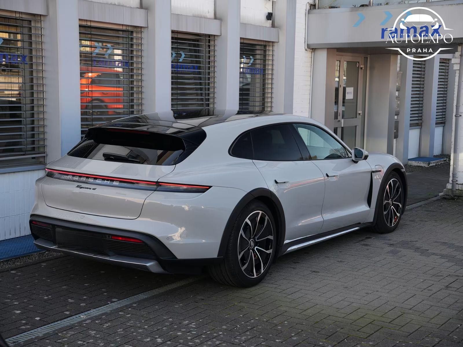 Porsche Taycan, 4 CrossTurismo - fotka 2