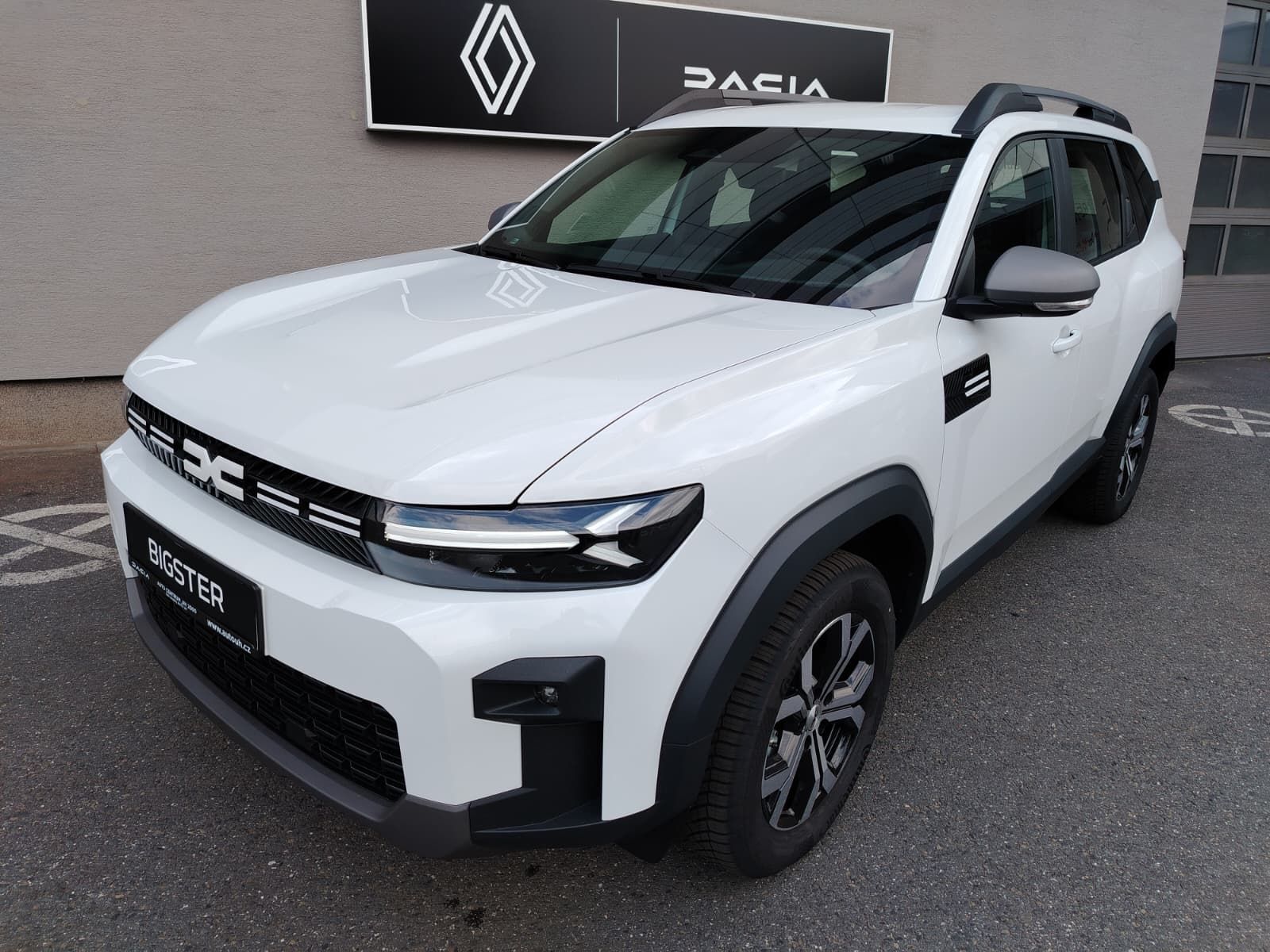 Dacia Bigster, Expression mild hybrid-G 140