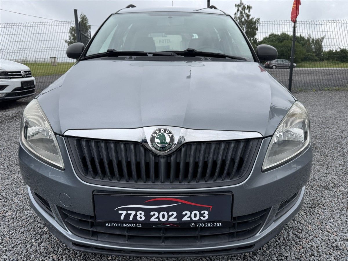 Škoda Roomster, 1,2   i 51 KW BEZ KOROZE - fotka 2