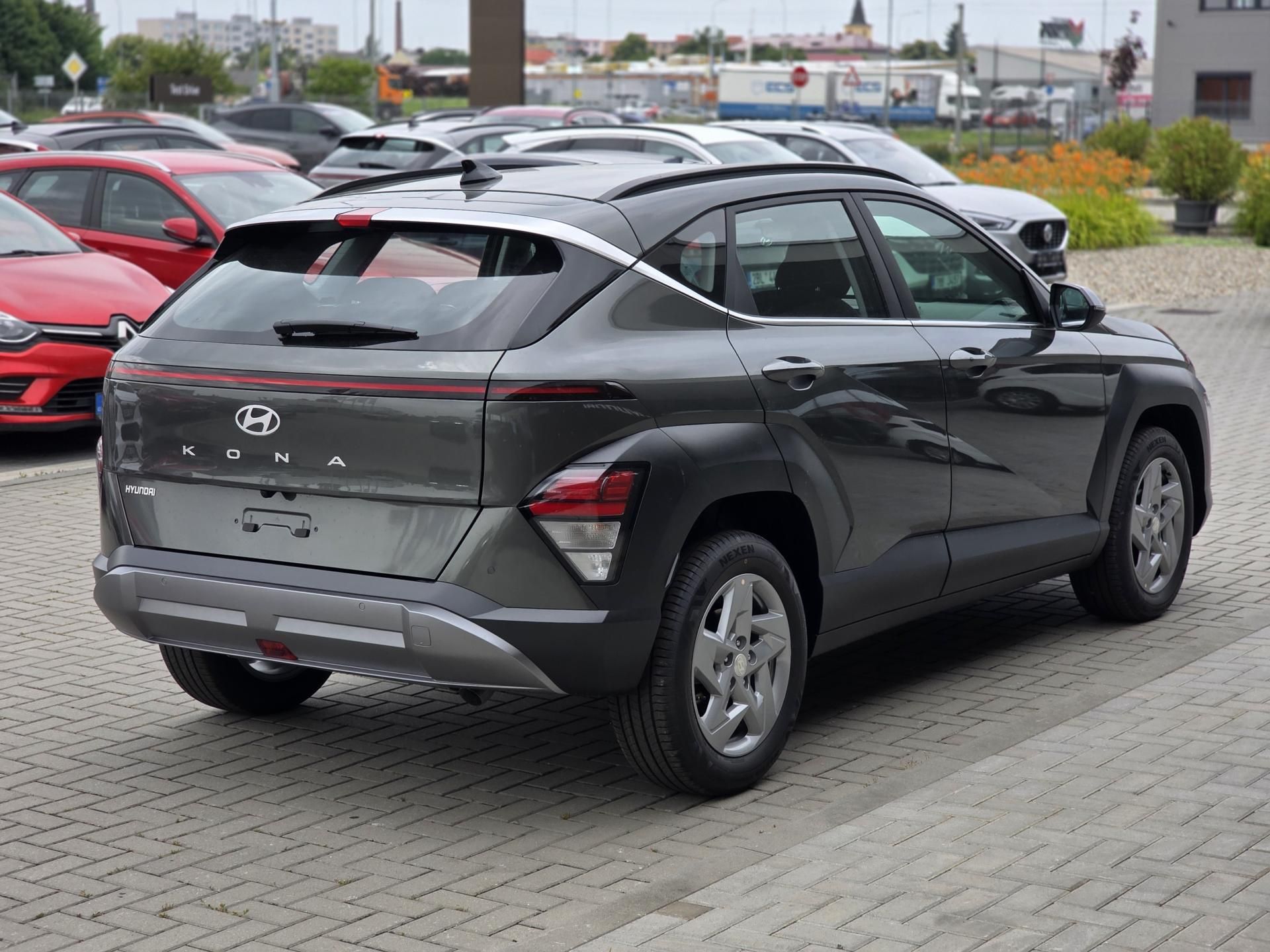 Hyundai Kona, 1,6 T-GDI 2WD DCT SMART TECH - fotka 4
