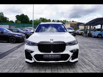 40d xDrive/Mpaket/AT9/22"/340P