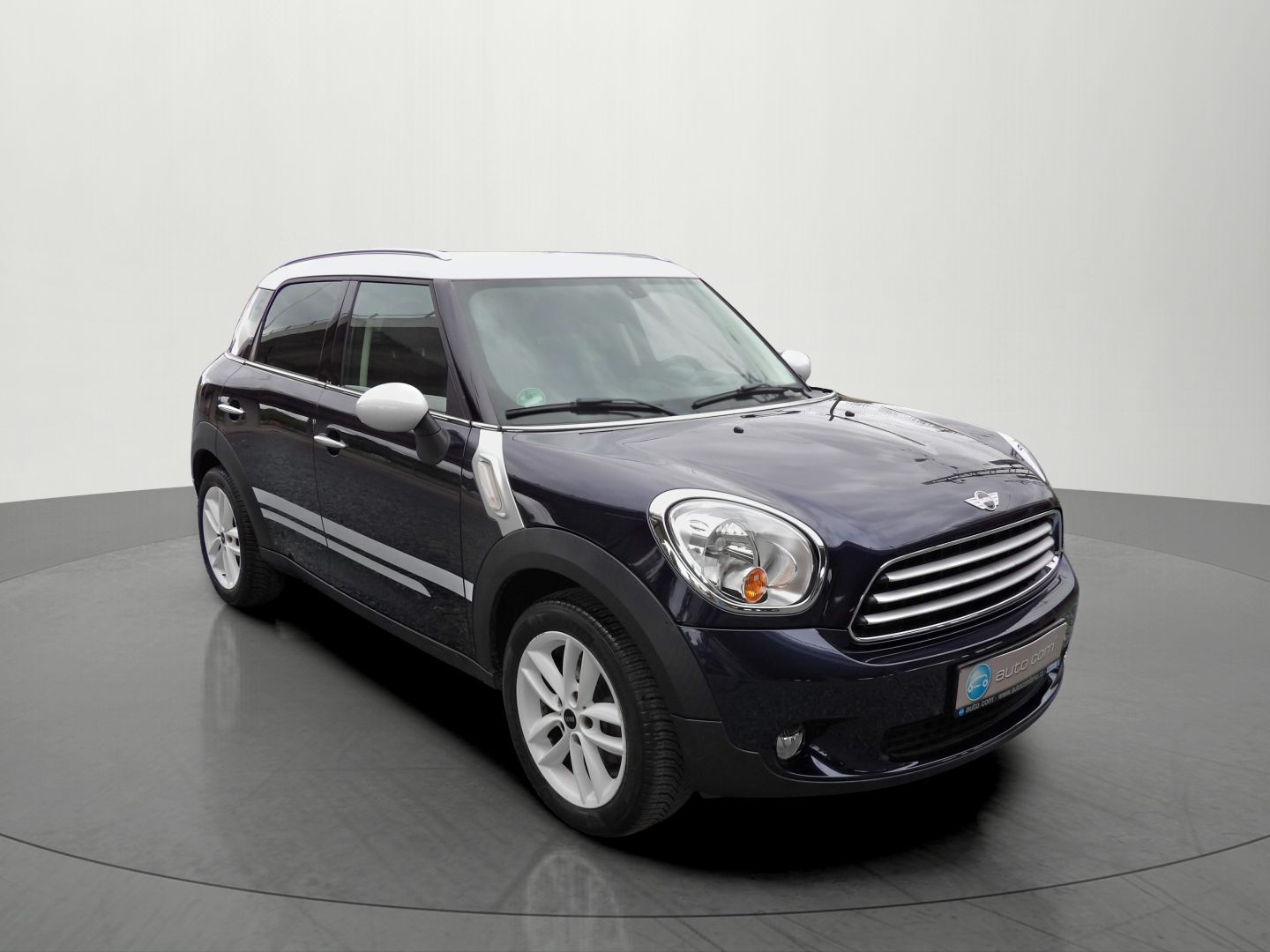 Mini Countryman, 1.6i 90kW 100tis km Serviska - fotka 6
