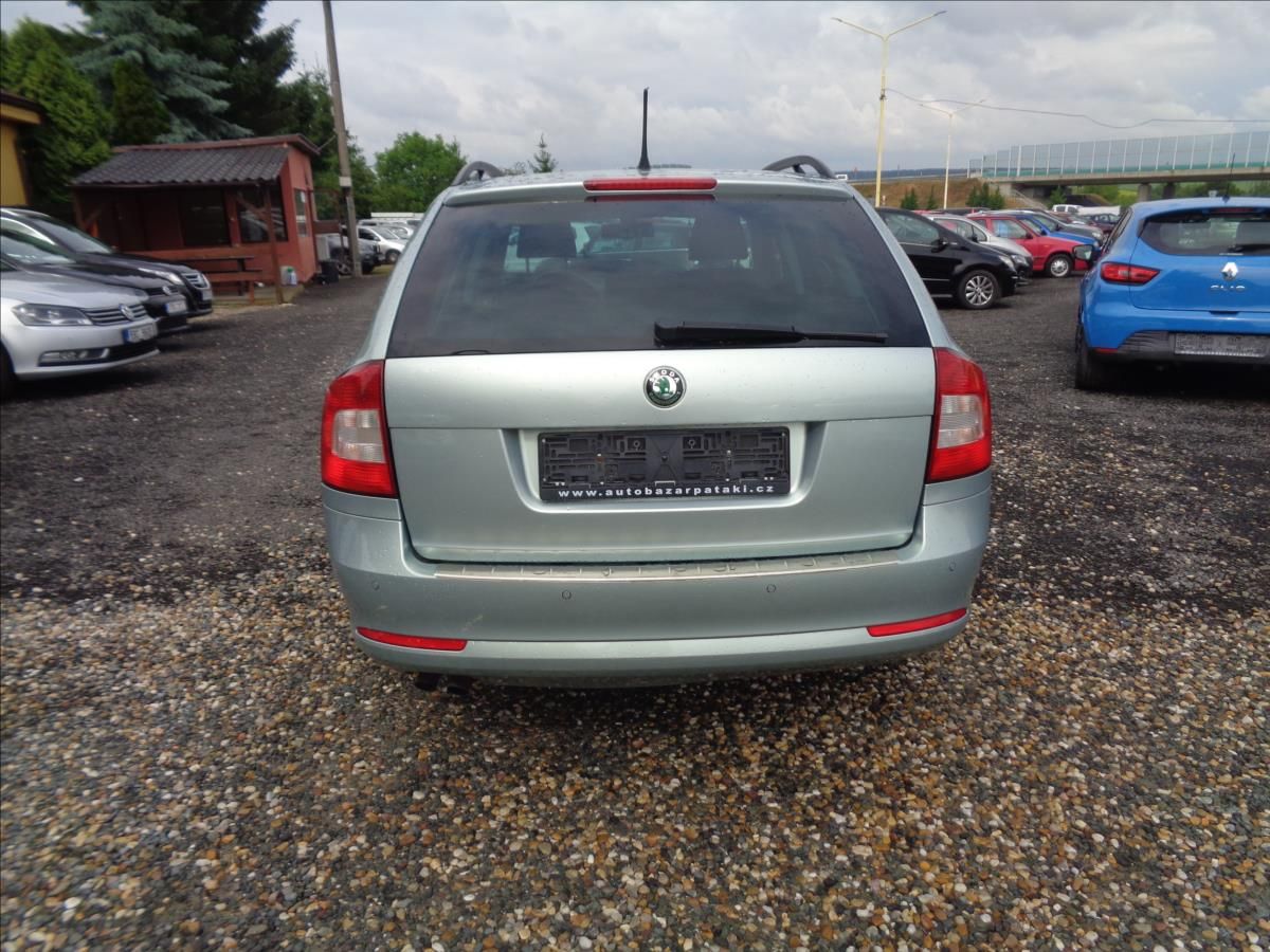 Škoda Octavia, 1,4 - fotka 6