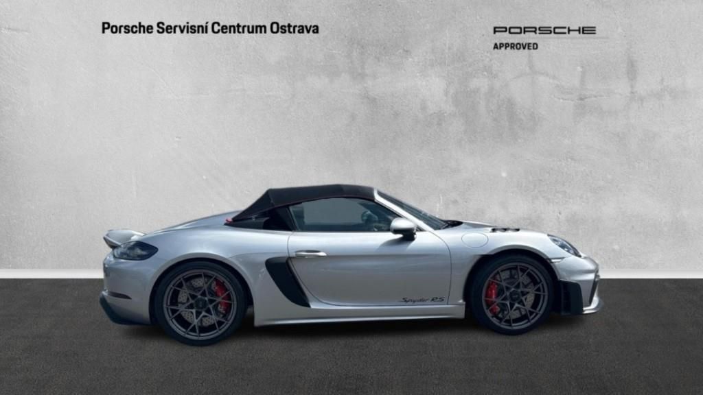 Porsche Boxster, 718 GT4 Spyder RS - fotka 5