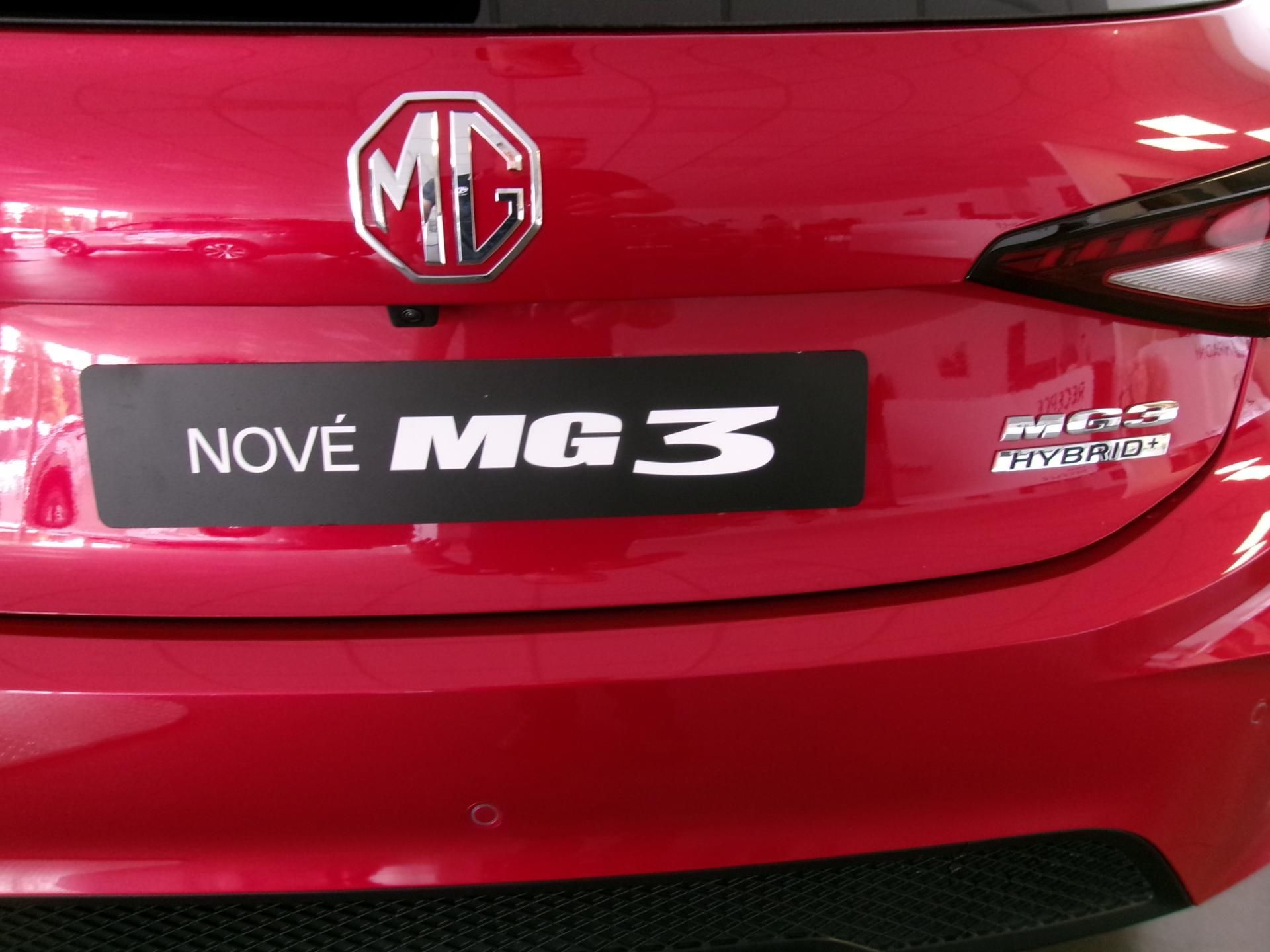 MG MG3, HEV+ Exclusive - fotka 6