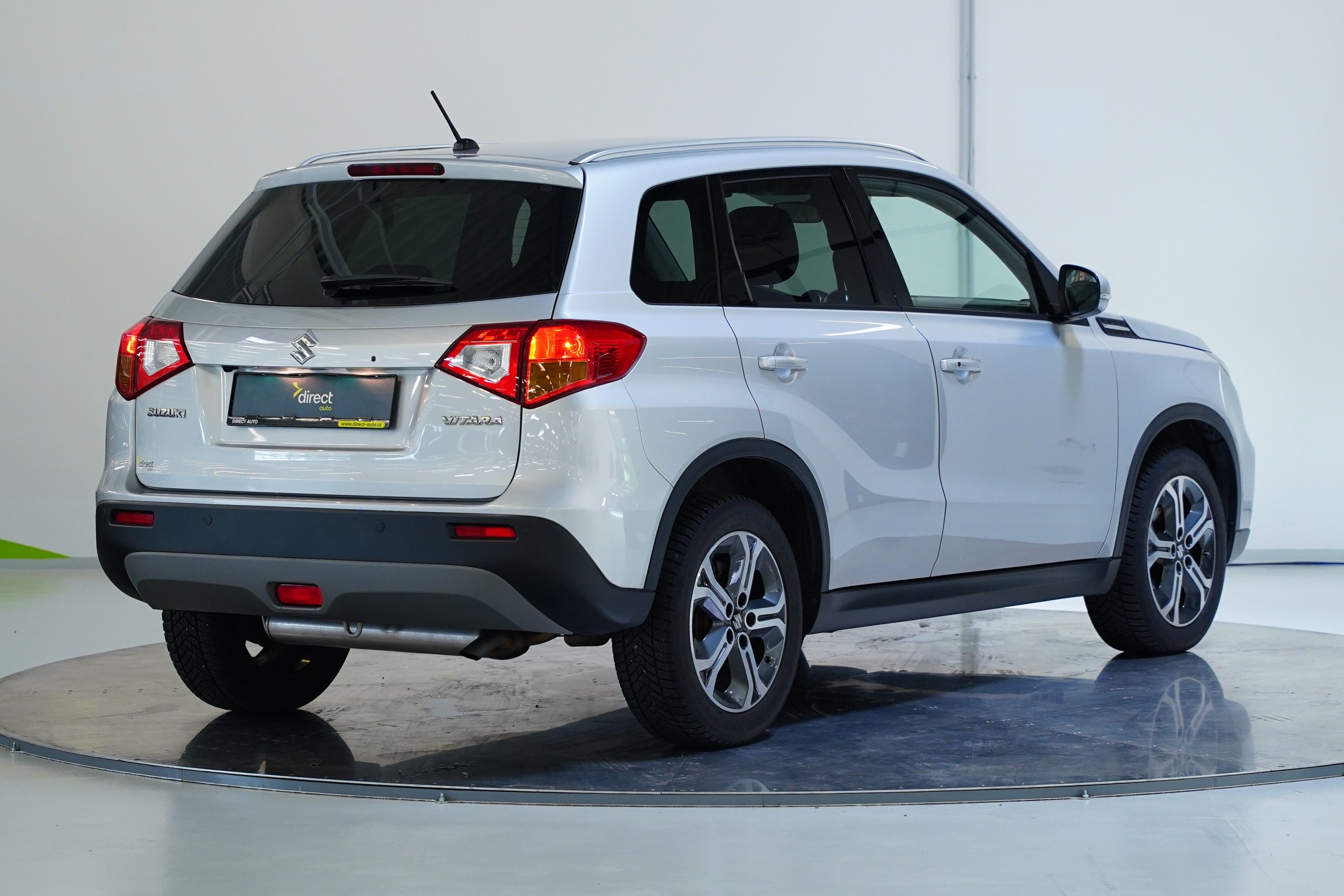 Suzuki Vitara, 1.6i 88 kW Comfort 4x2 - fotka 2