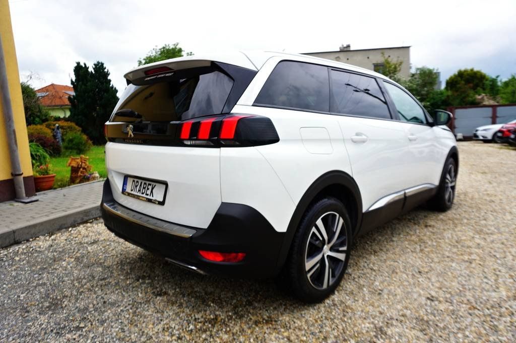 Peugeot 5008, 5008 ALLURE 1,5 HDI 96 kW - fotka 5