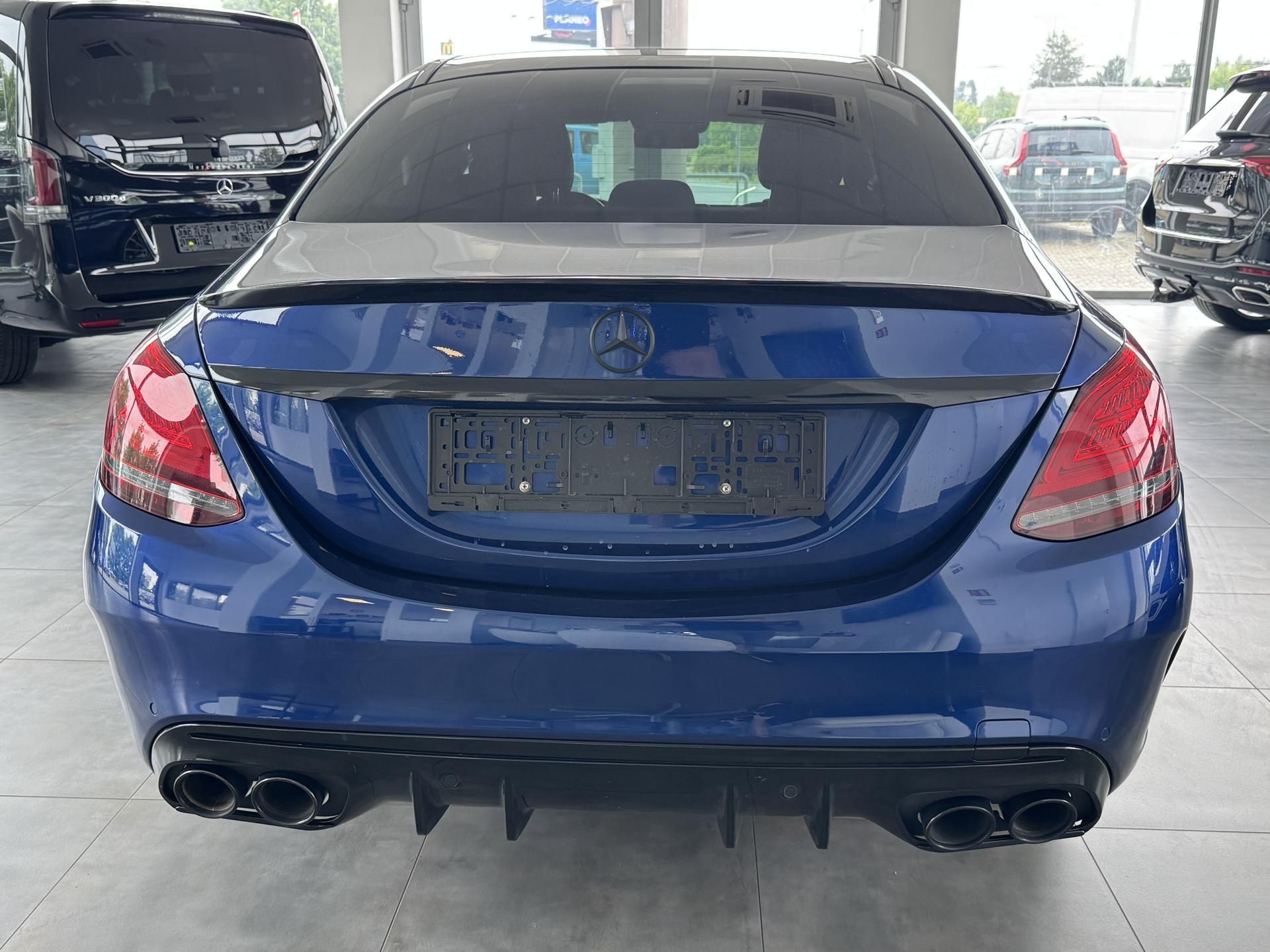 Mercedes-Benz Třídy C, C200 4M AMG LED PANORAMA - fotka 6