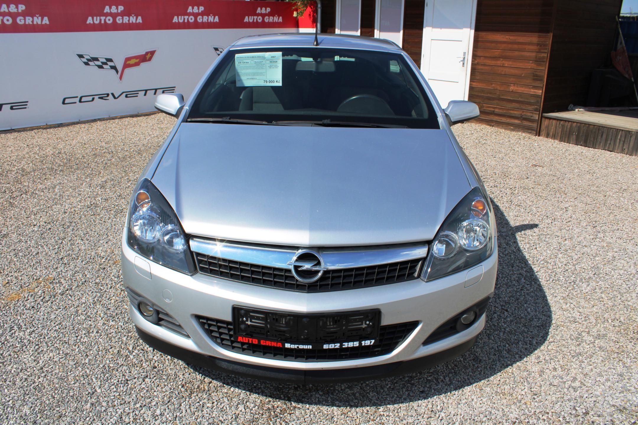 Opel Astra, 1,6i 16V KLIMA EL.OKNA ALU - fotka 4