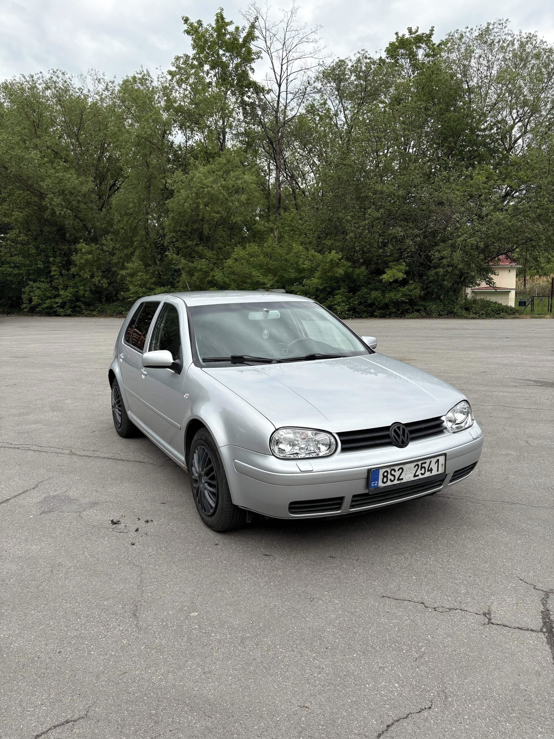 Volkswagen Golf, 1.9 TDI 74 KW - fotka 2