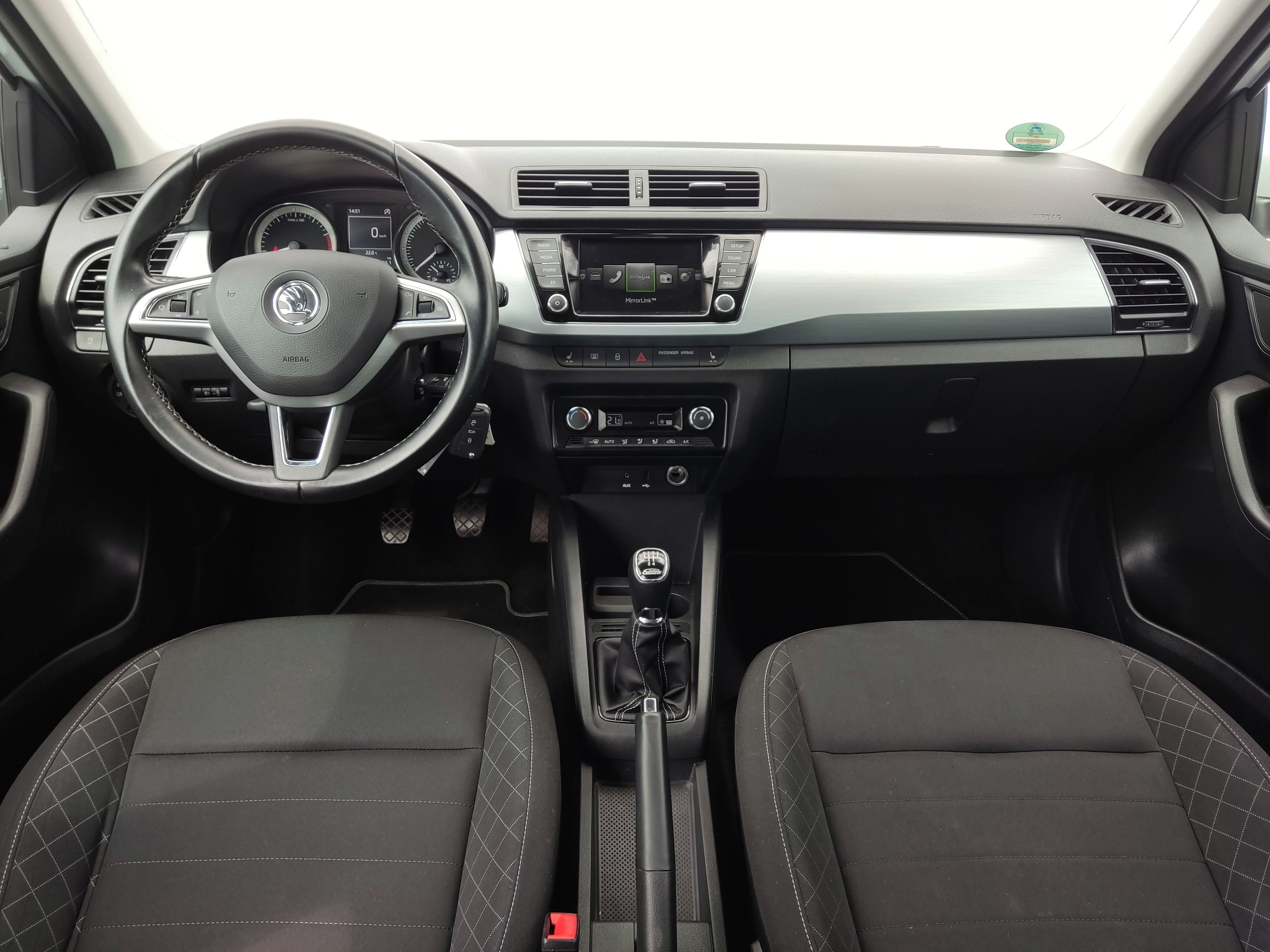 Škoda Fabia, Combi 1.2 TSI 66 kW Edition - fotka 5