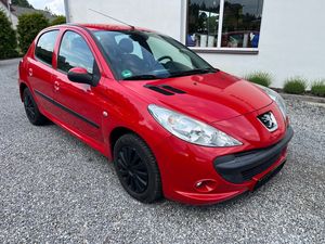 Peugeot 206, 1.4 i Velmi pěkná