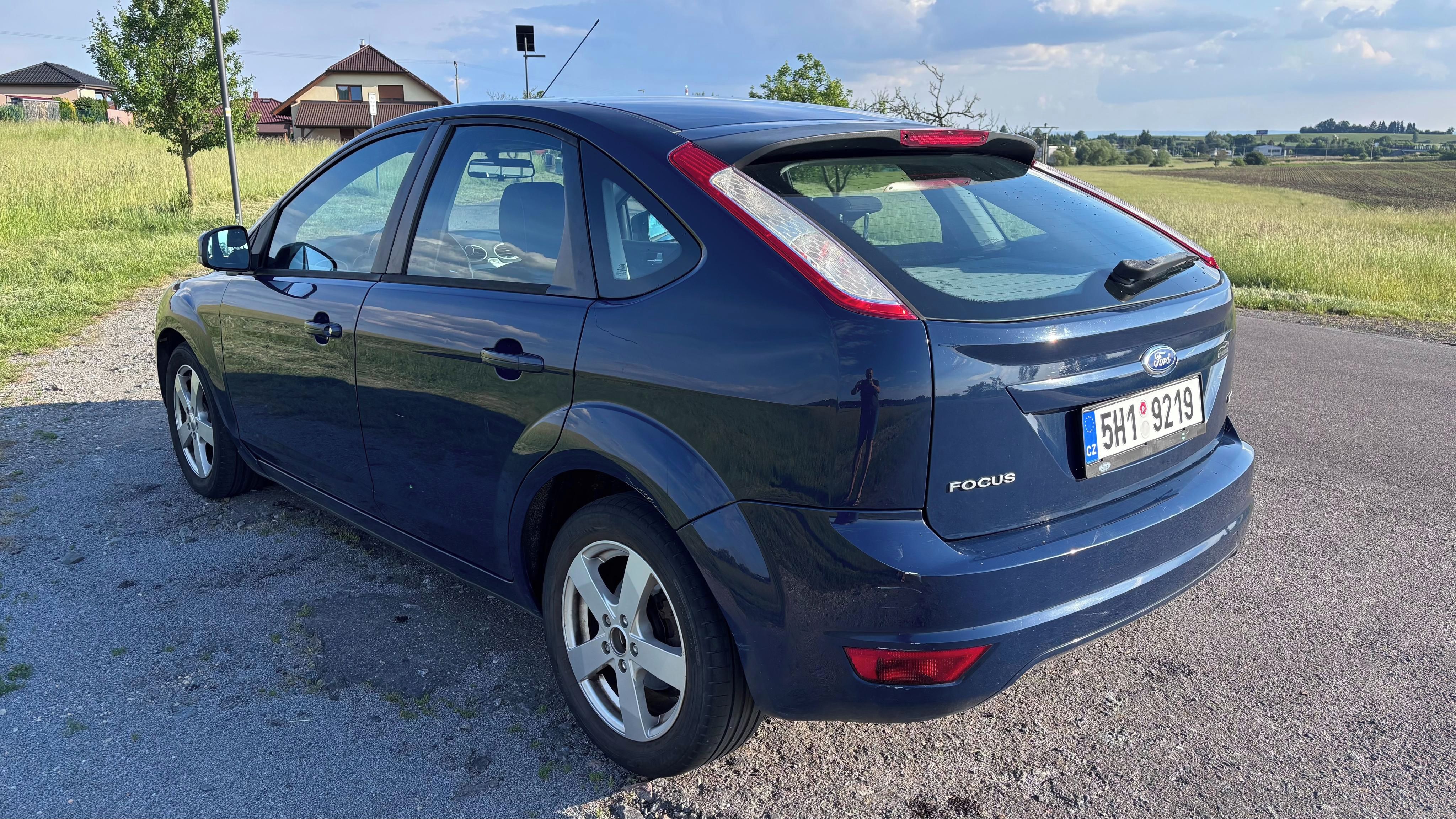 Ford Focus, Focus 1.6 D, 2.majitel + pneu - fotka 5