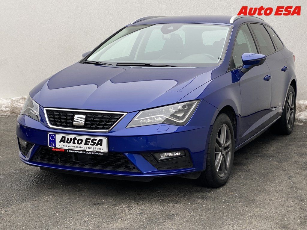 Seat Leon, 1.6 TDi,Style,DSG,LED,ALU - fotka 3
