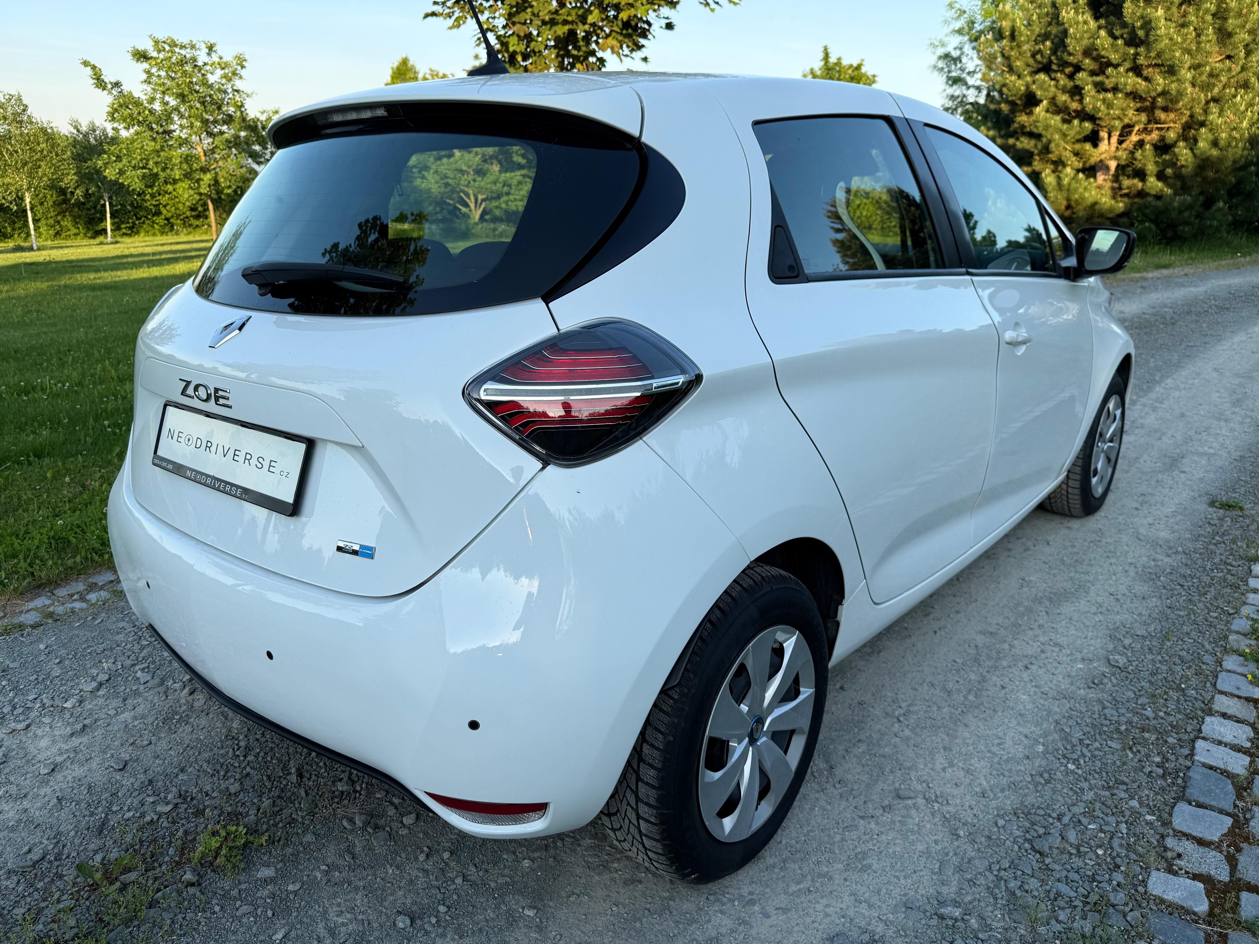 Renault ZOE, R 110 Life SoH 92% - fotka 4