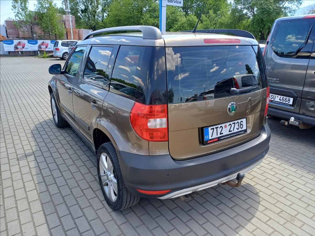 Škoda Yeti, 2,0 TDI, 4x4 - fotka 6