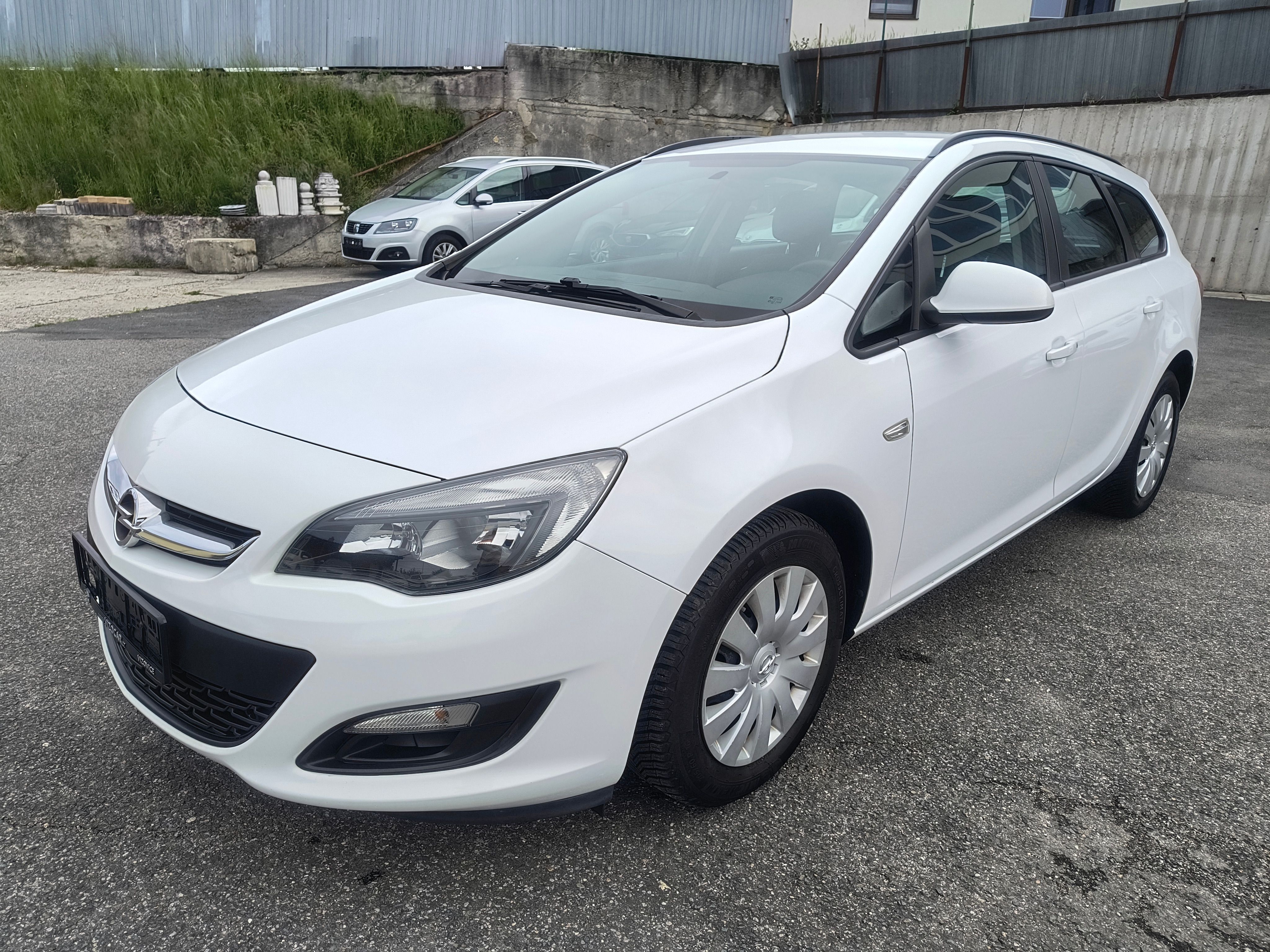 Opel Astra, 1.6 88KW/AC/PDC/TEMPOMAT/DO/PC