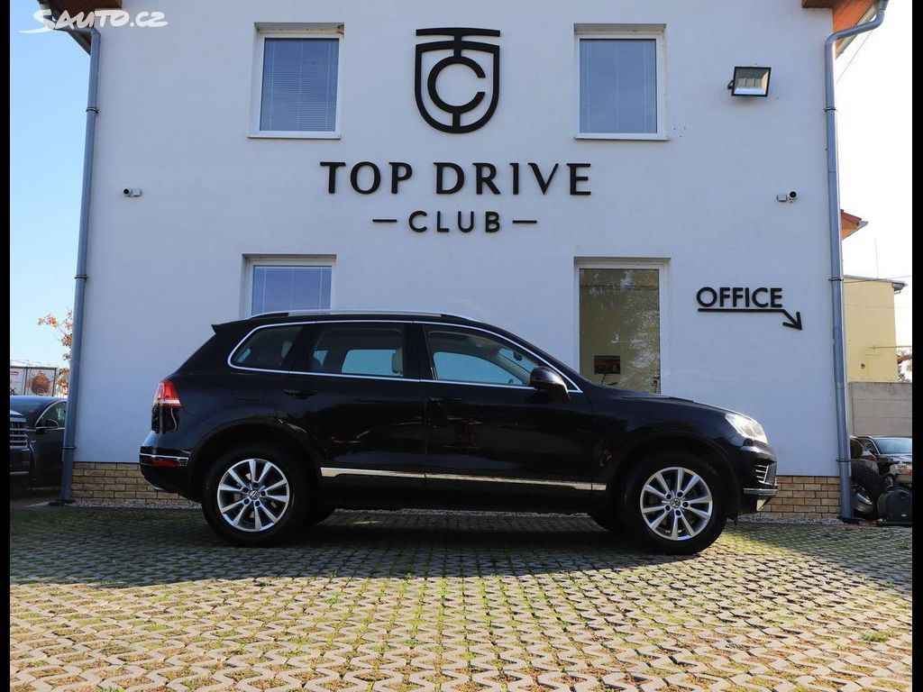 Volkswagen Touareg, 3.0 TDI*Pano*Tažné*Kamera - fotka 3