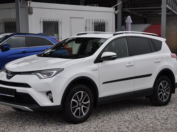 2.5 Hybrid