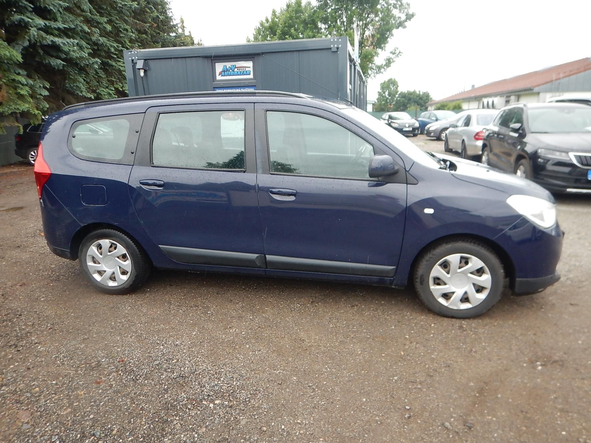 Dacia Lodgy, 1.5 dCi, 7 MÍST, KLIMA - fotka 5