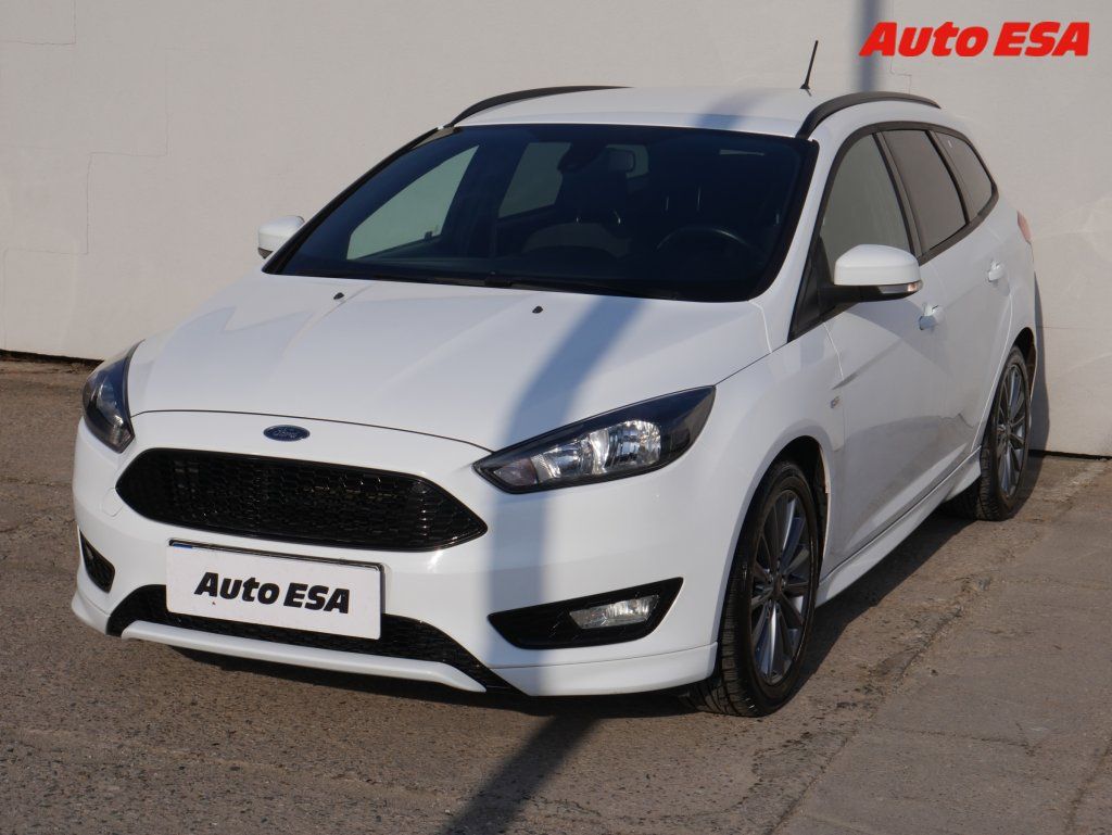 Ford Focus, 1.5 EB,ČR,Výhř.sed. - fotka 3