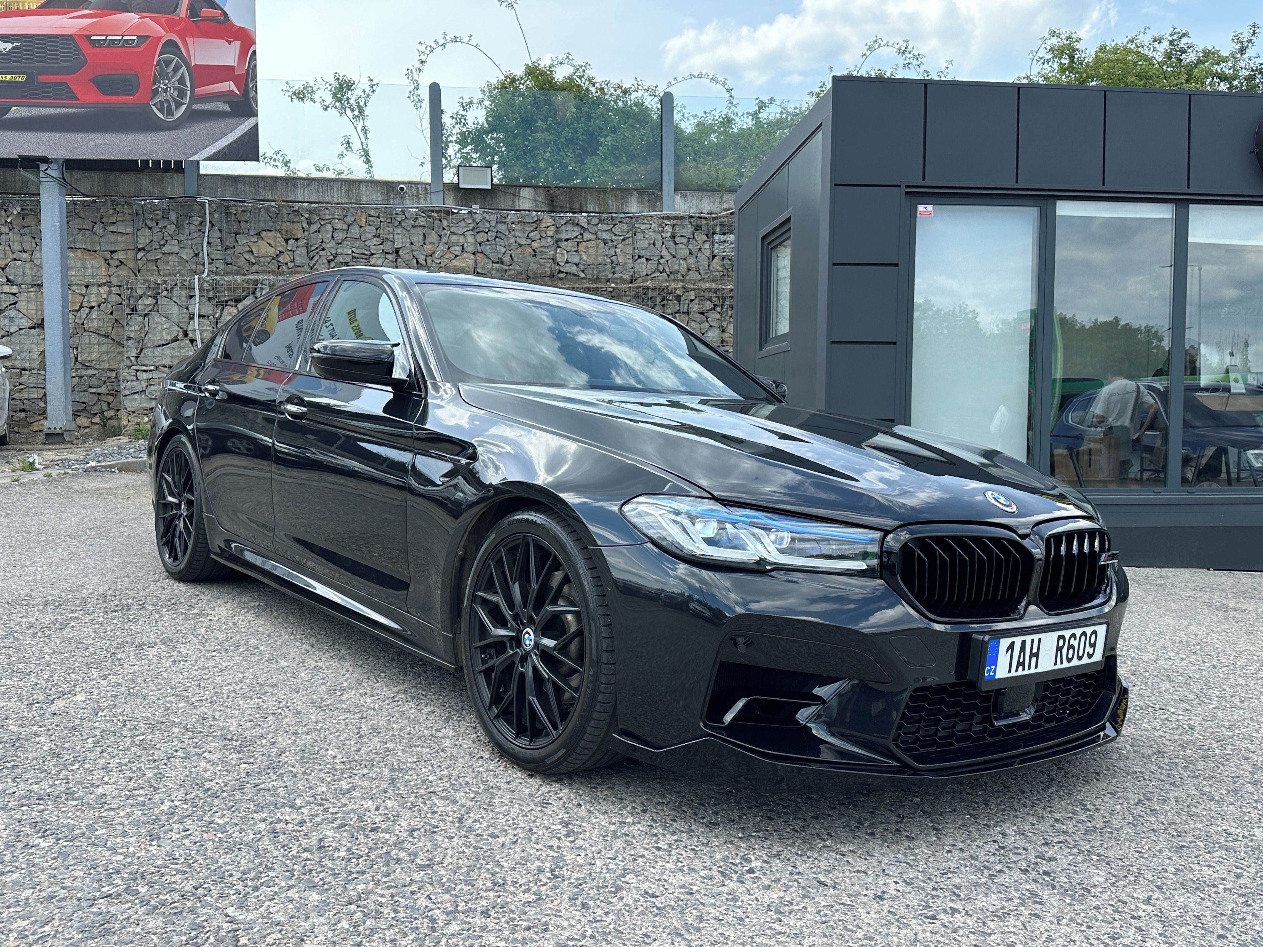 BMW Řada 5, BMW 540  2018 - fotka 2