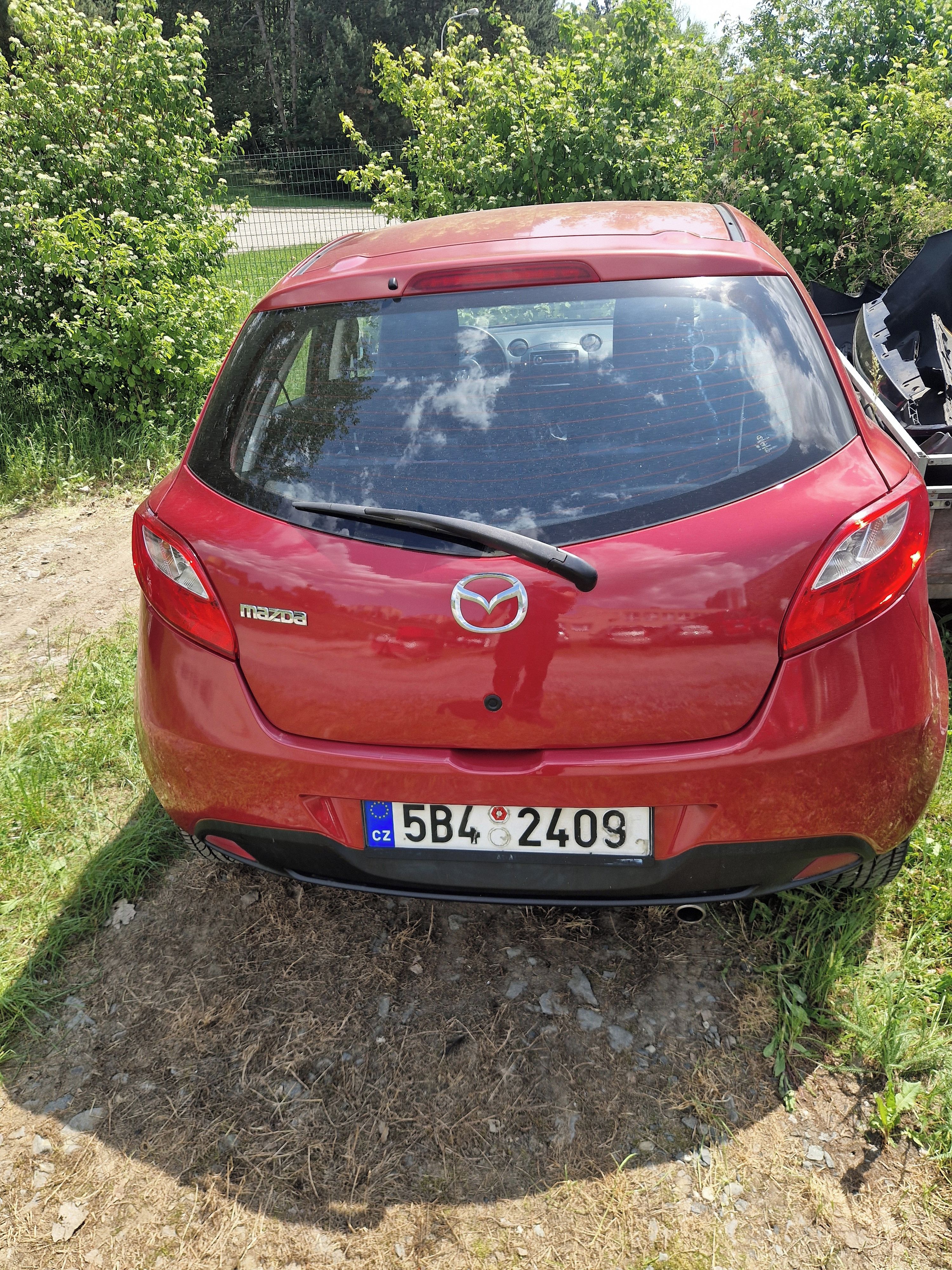 Mazda 2, Mazda 2 1.3i 2008 - fotka 3