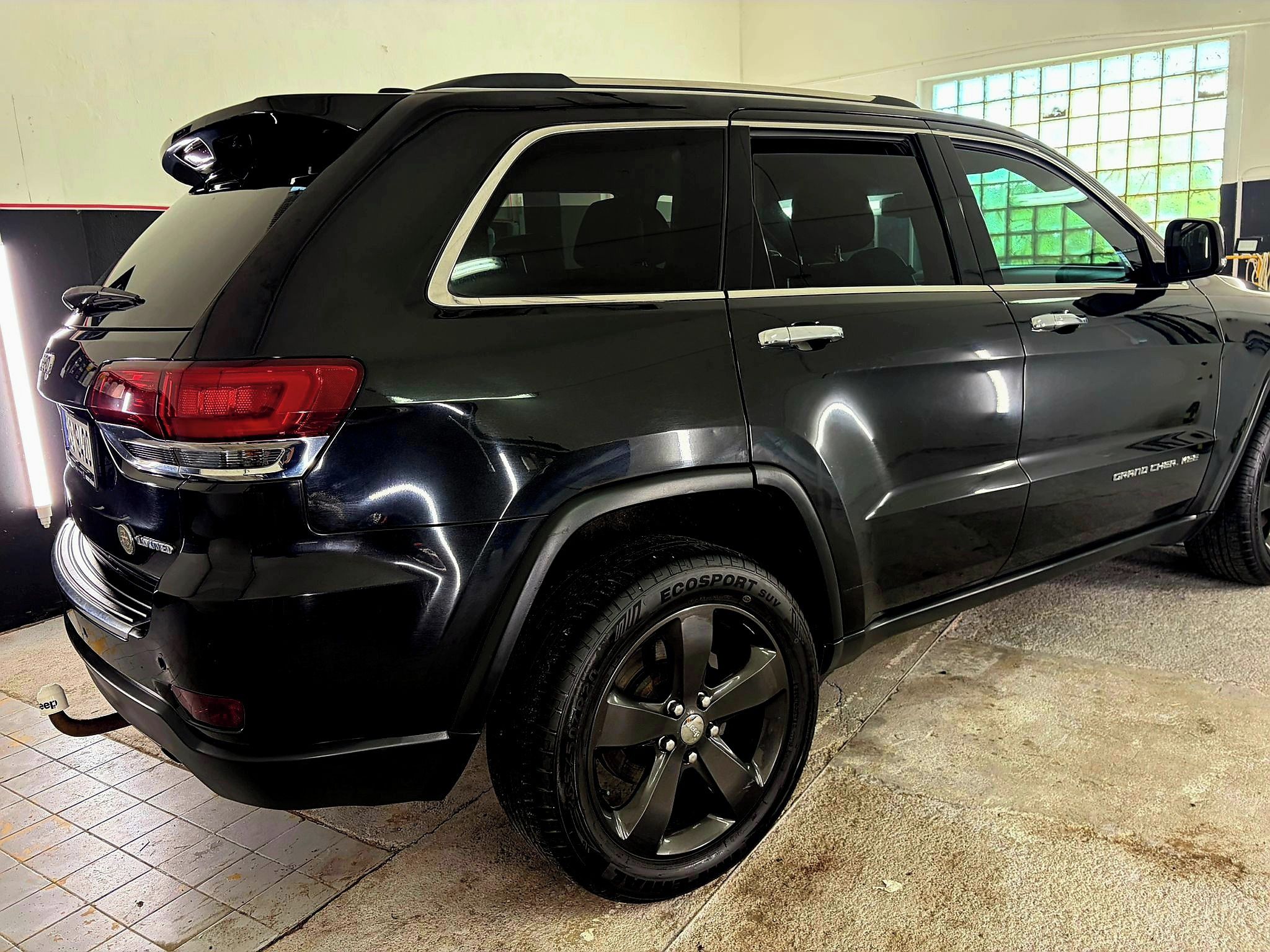 Jeep Grand Cherokee, Grand Cherokee 3.0 V6 turbo Di - fotka 3