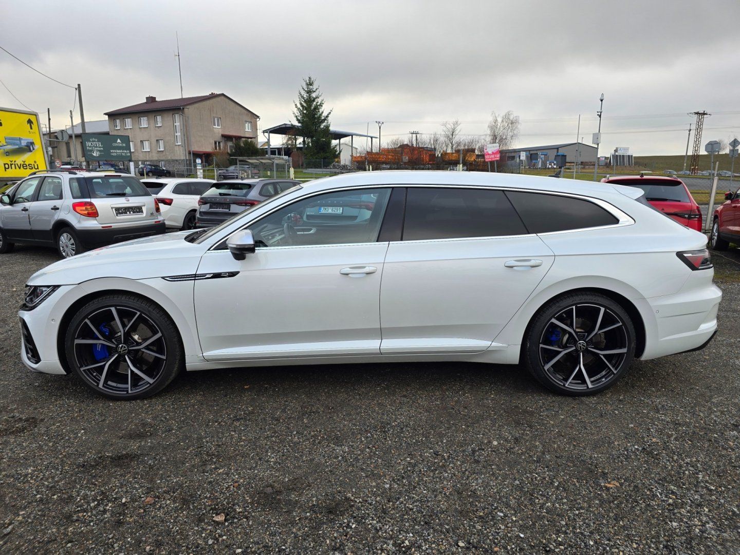Volkswagen Arteon, 2.0 TSi 235KW R-Line 4 motion - fotka 4