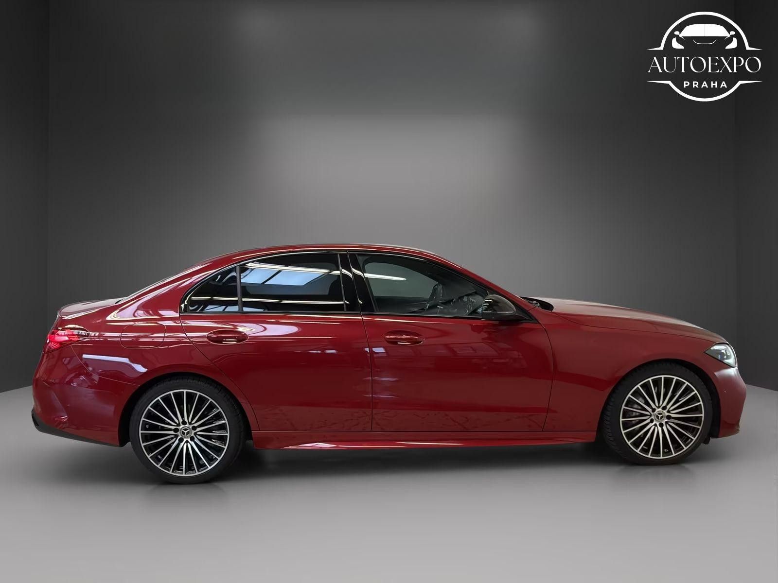 Mercedes-Benz Třídy C, C 300d AMG* - fotka 6