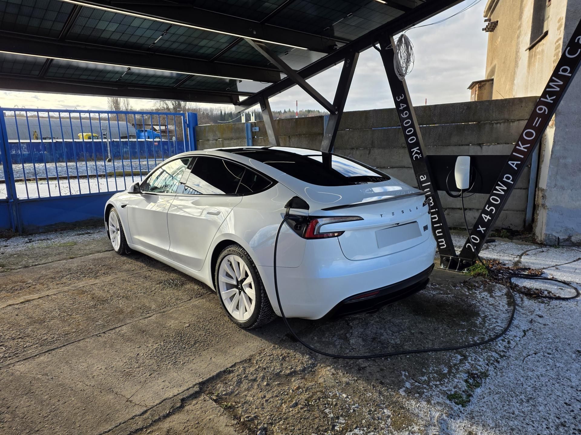 Tesla Model 3, Performance Highland - fotka 2