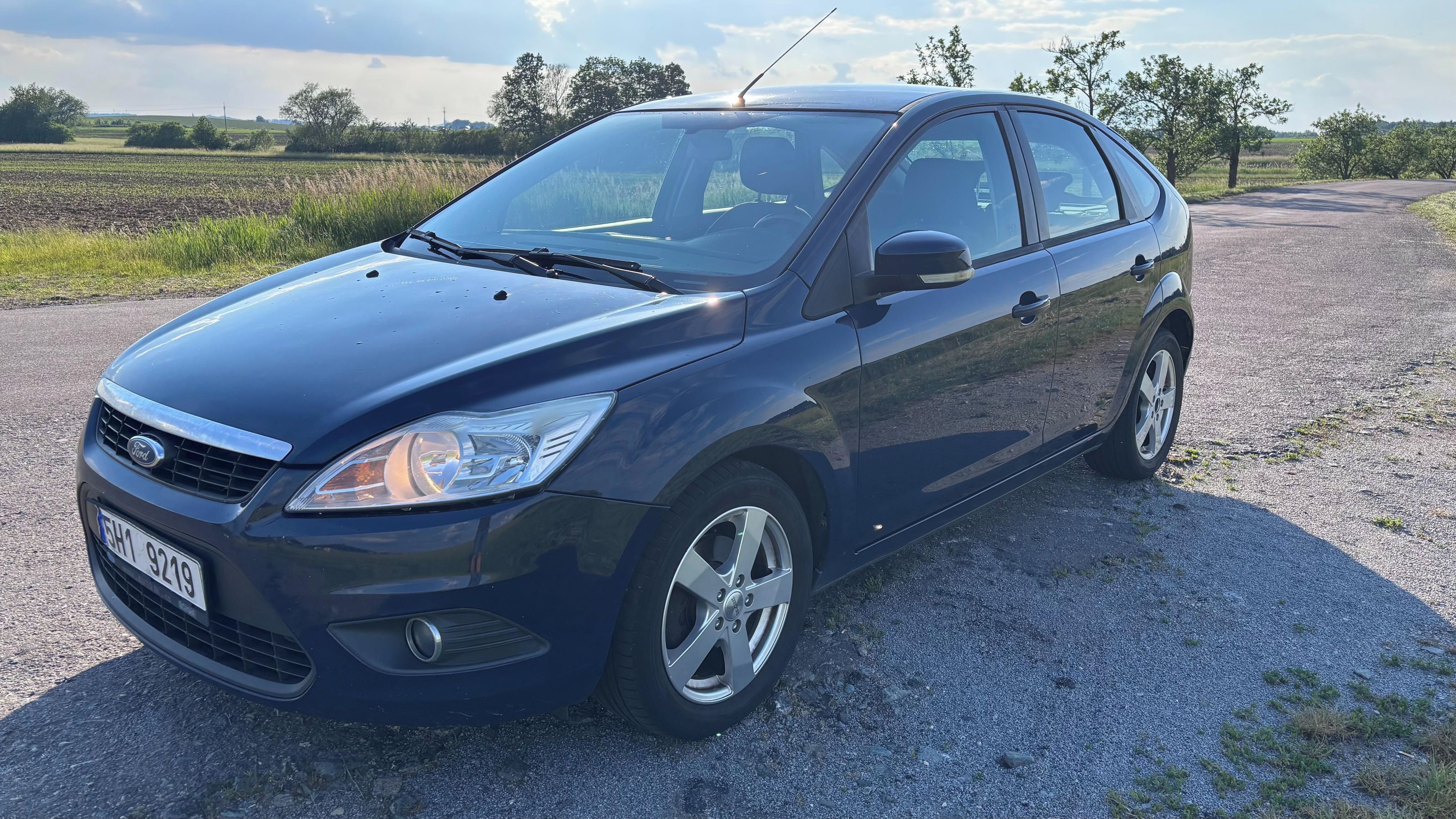 Ford Focus, Focus 1.6 D, 2.majitel + pneu - fotka 3