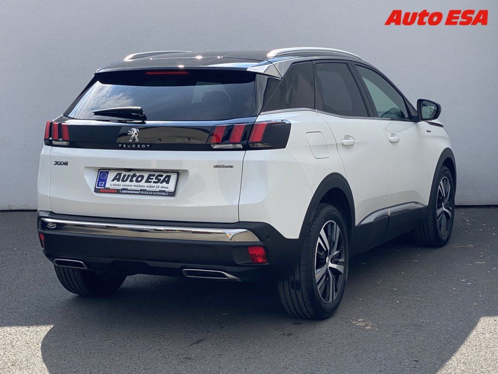Peugeot 3008, 1.2PT,GT Line,LED,navi - fotka 4
