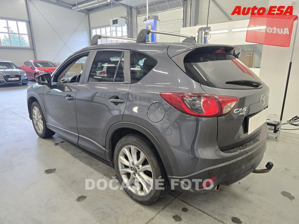 Mazda CX-5, 2.2d skyaktiv,2.maj,ČR - fotka 2