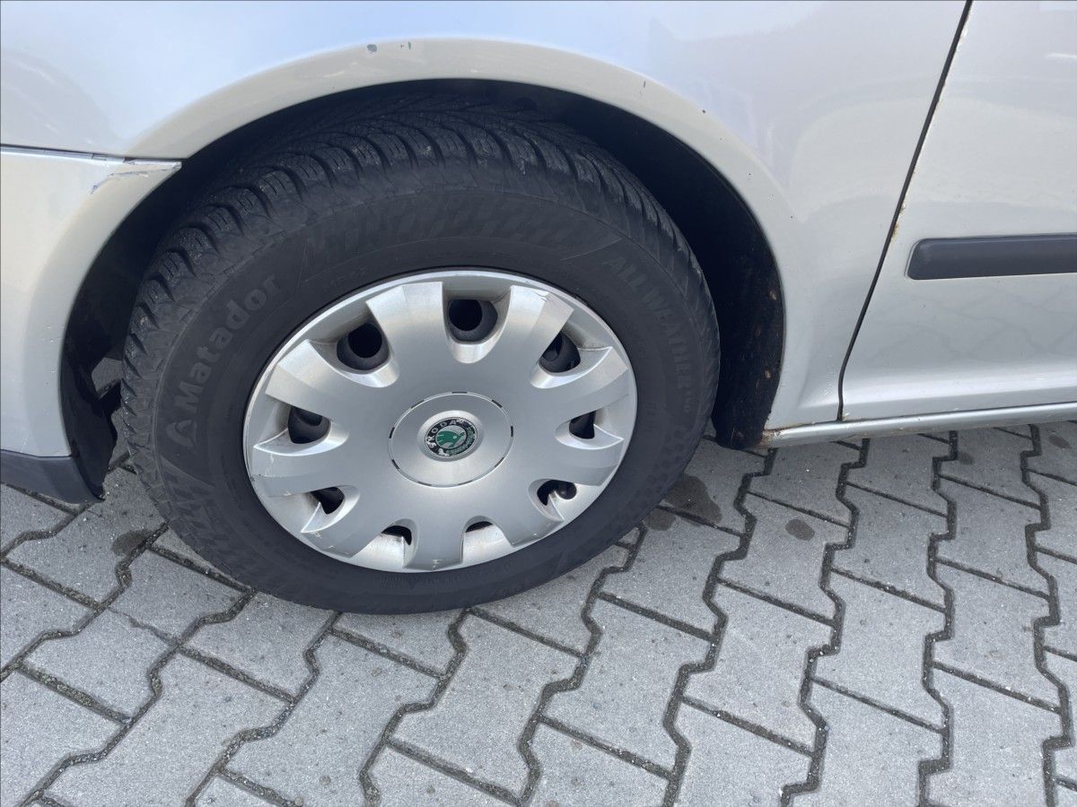 Škoda Octavia, 2,0 TDI DSG XENONY NOVÉ v ČR D - fotka 6