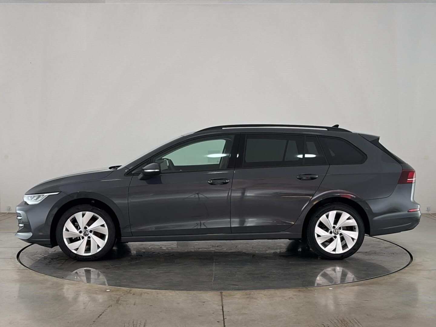 Volkswagen Golf, 1.5 TSI / 85 kW People - fotka 3