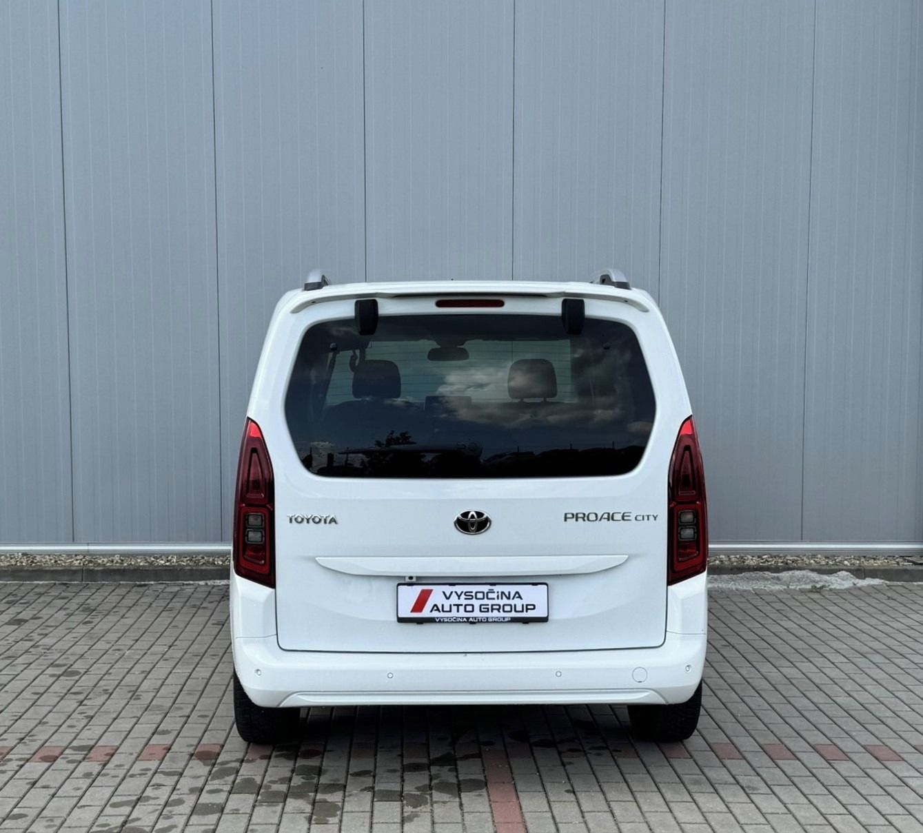 Toyota Proace, 1.5 D-4D L1 Family, DPH,servis - fotka 6