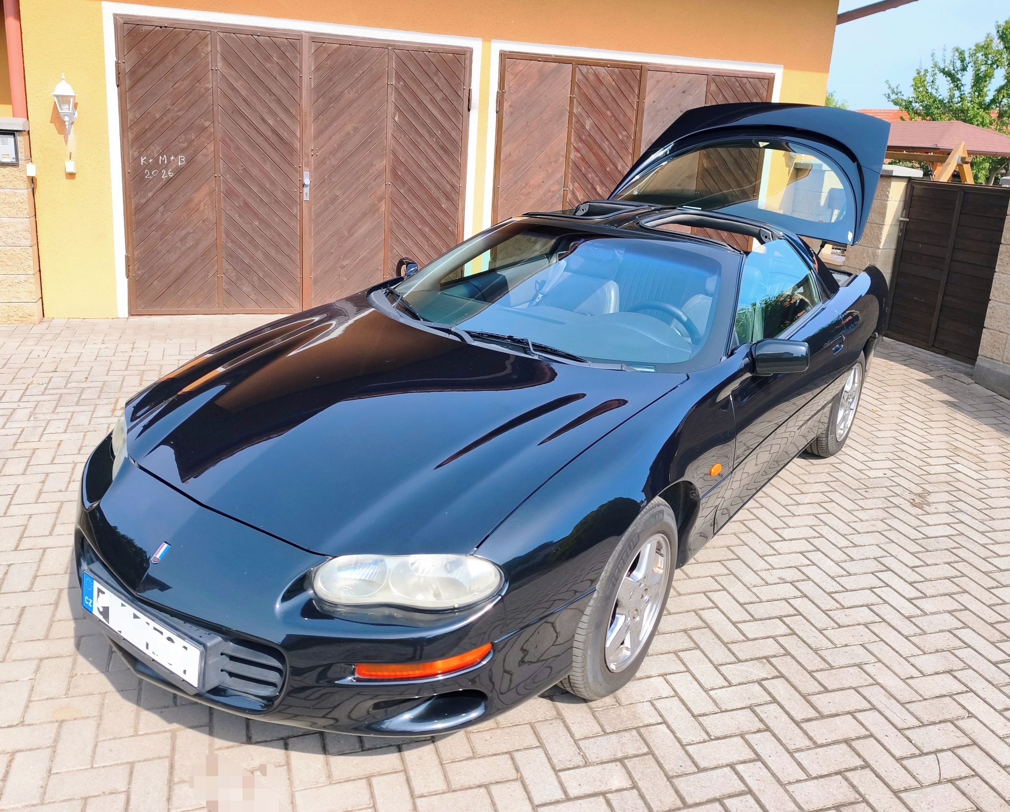 Chevrolet Camaro, Chevrolet Camaro 3,8 V6 Targa - fotka 2