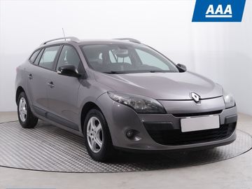 1.6 16V, Automatická klima