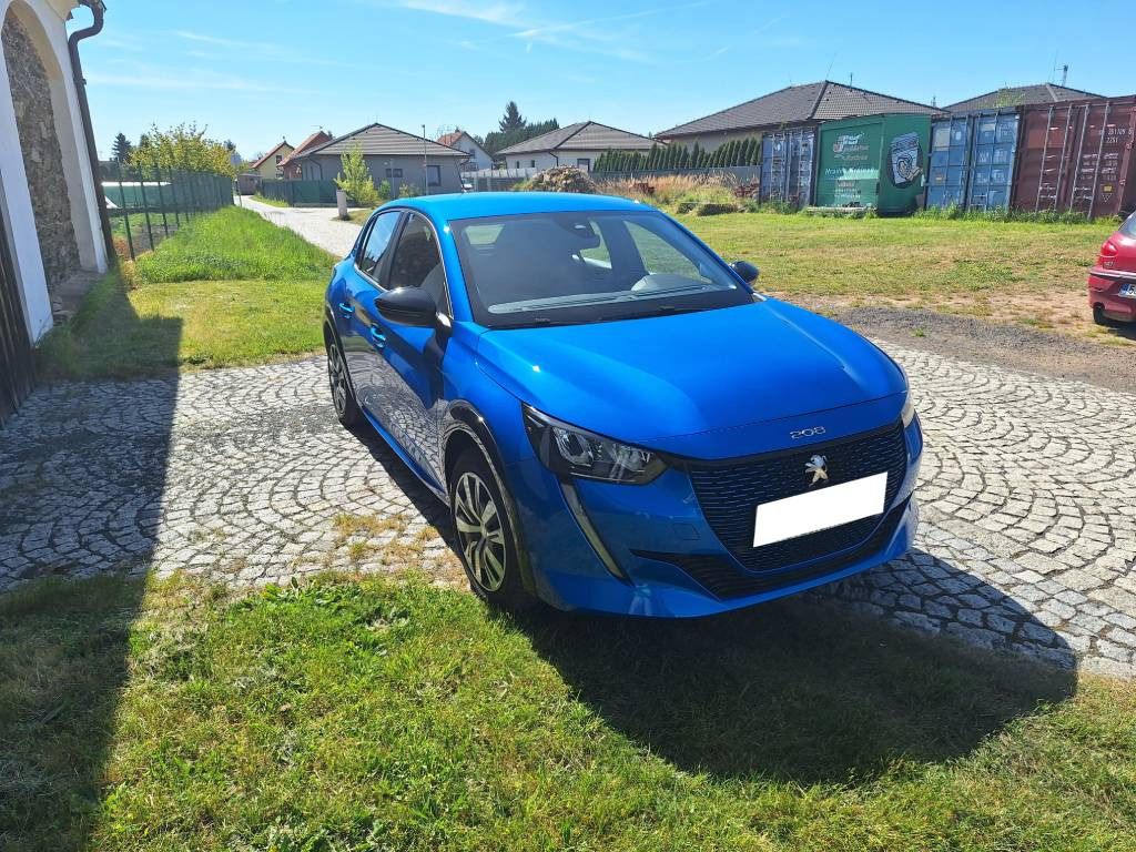 Peugeot 208, Peugeot e-208 - fotka 4