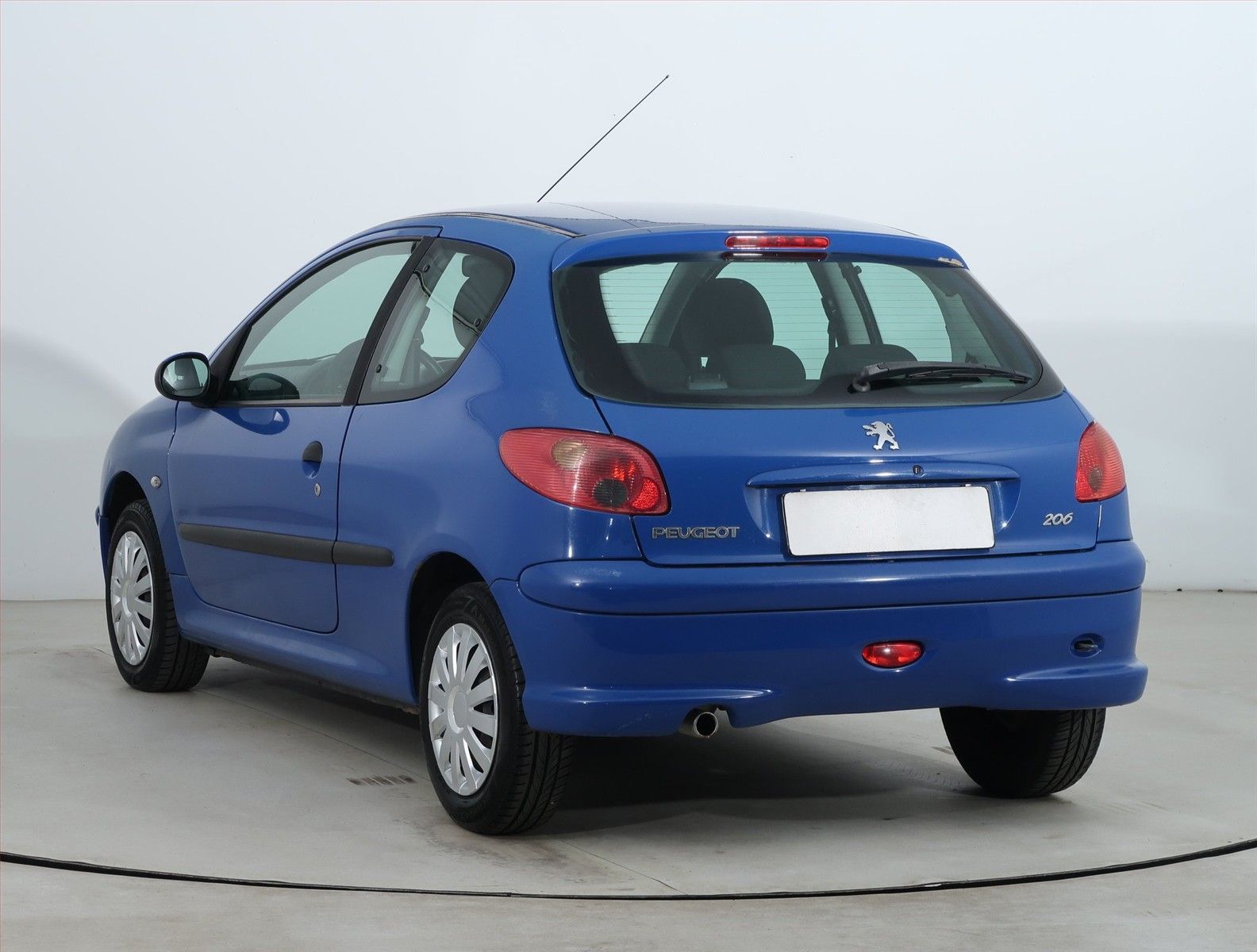 Peugeot 206, 1.4, po STK, oblíbený vůz - fotka 4