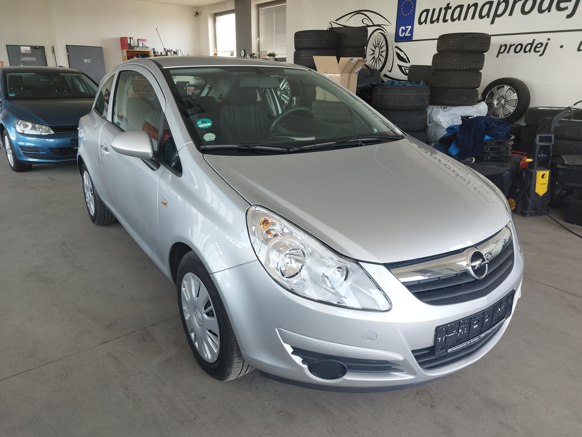 Opel Corsa, 1,4I,66KW,KLIMA,SERVISKA