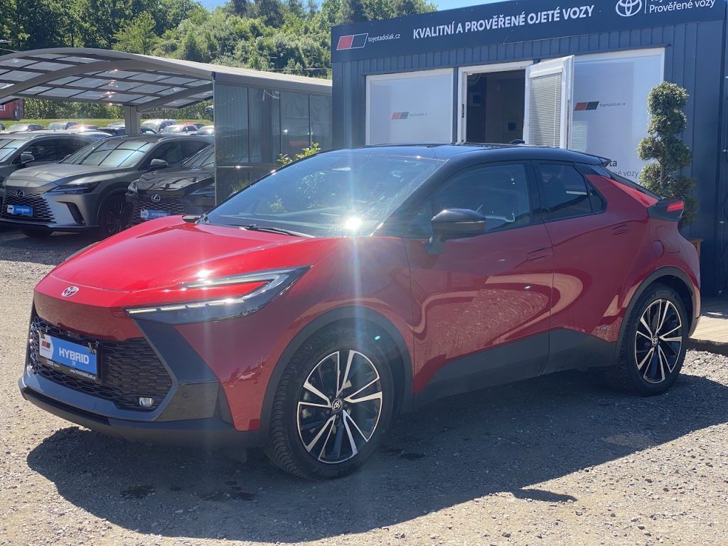 Toyota C-HR, 2.0HEV, ČR-1m, Executive, 4x4 - fotka 4