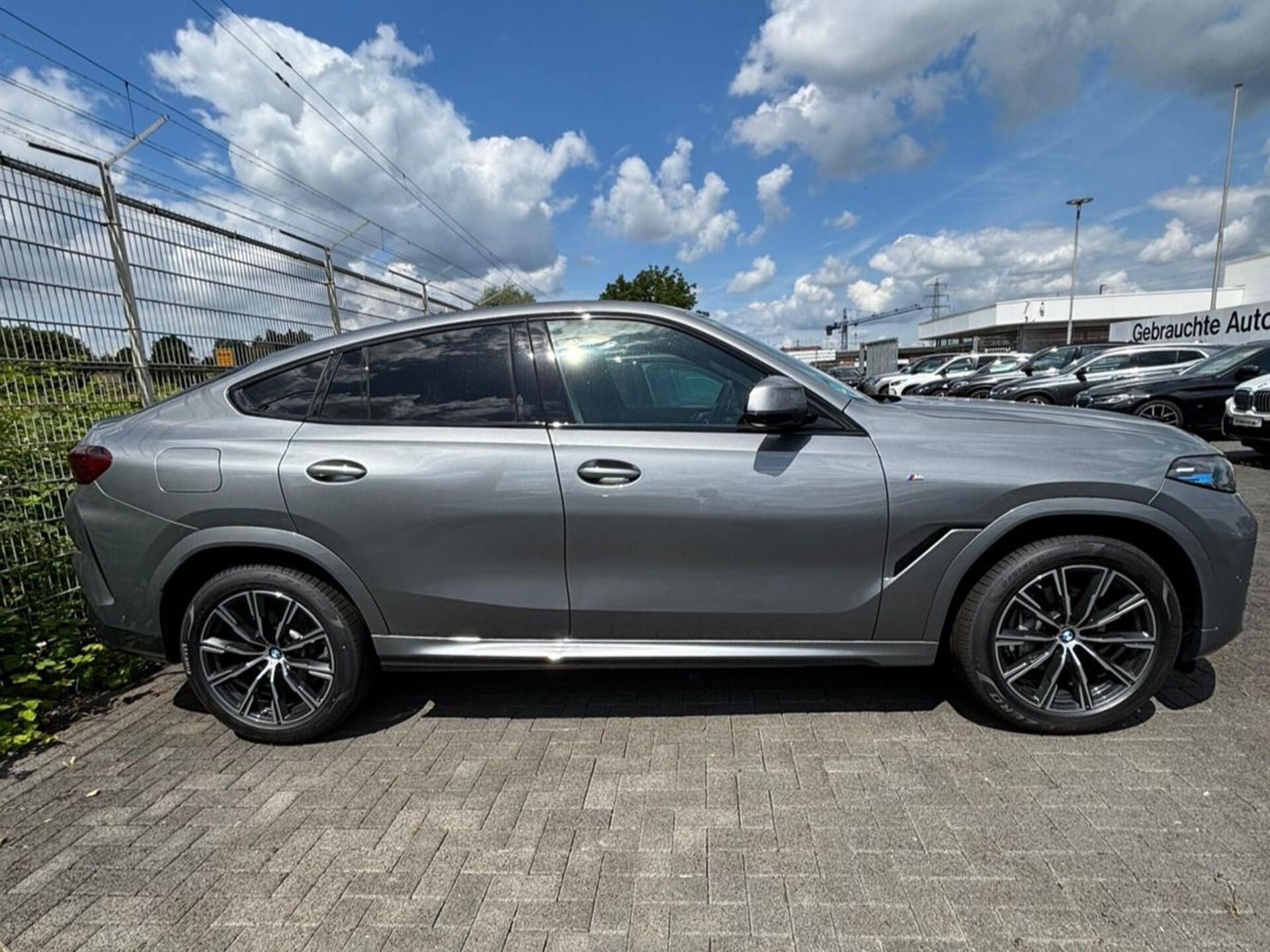 BMW X6, xDrive30d M-Sport ParkPro HuD - fotka 4